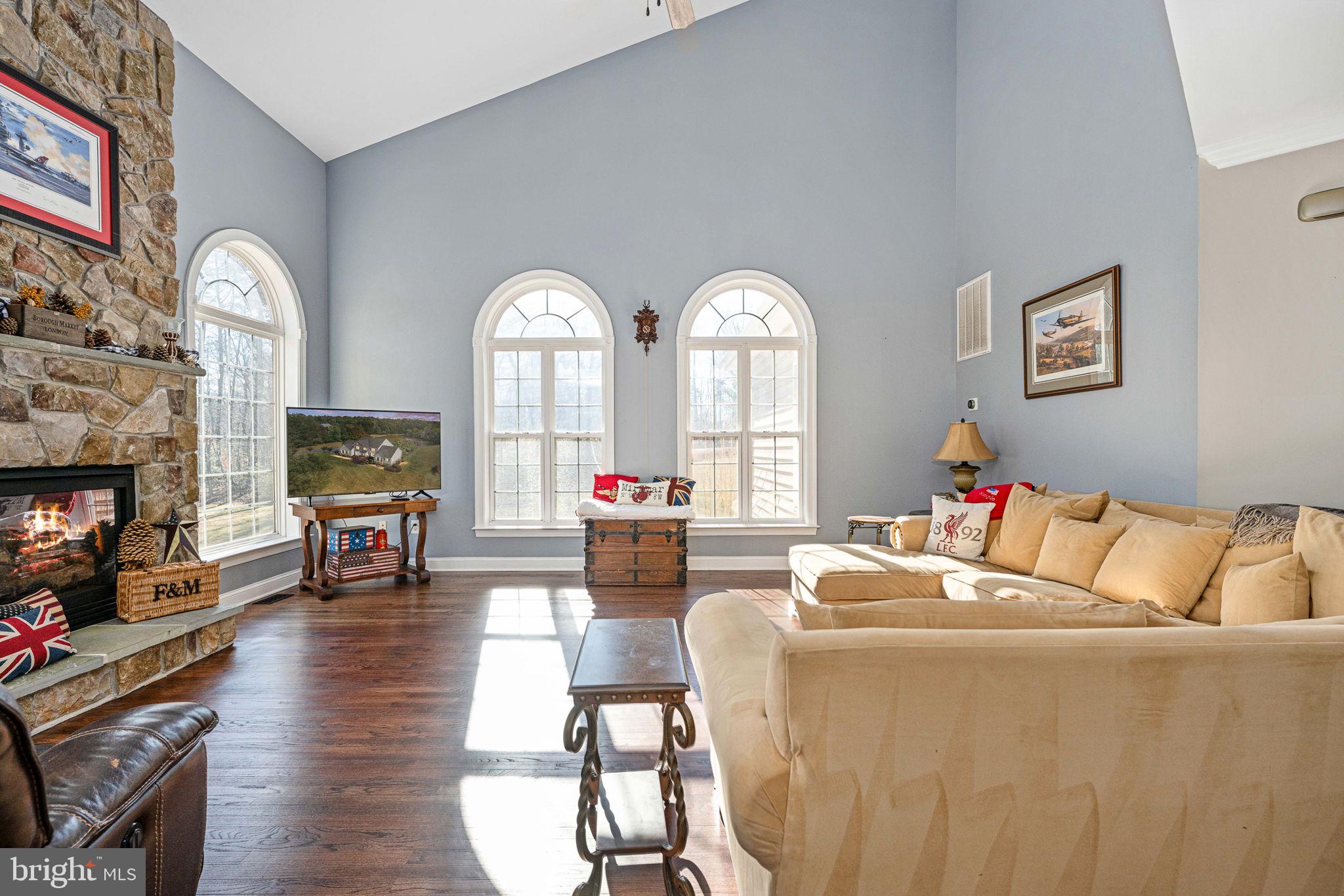 HUNTERS POND - Residential