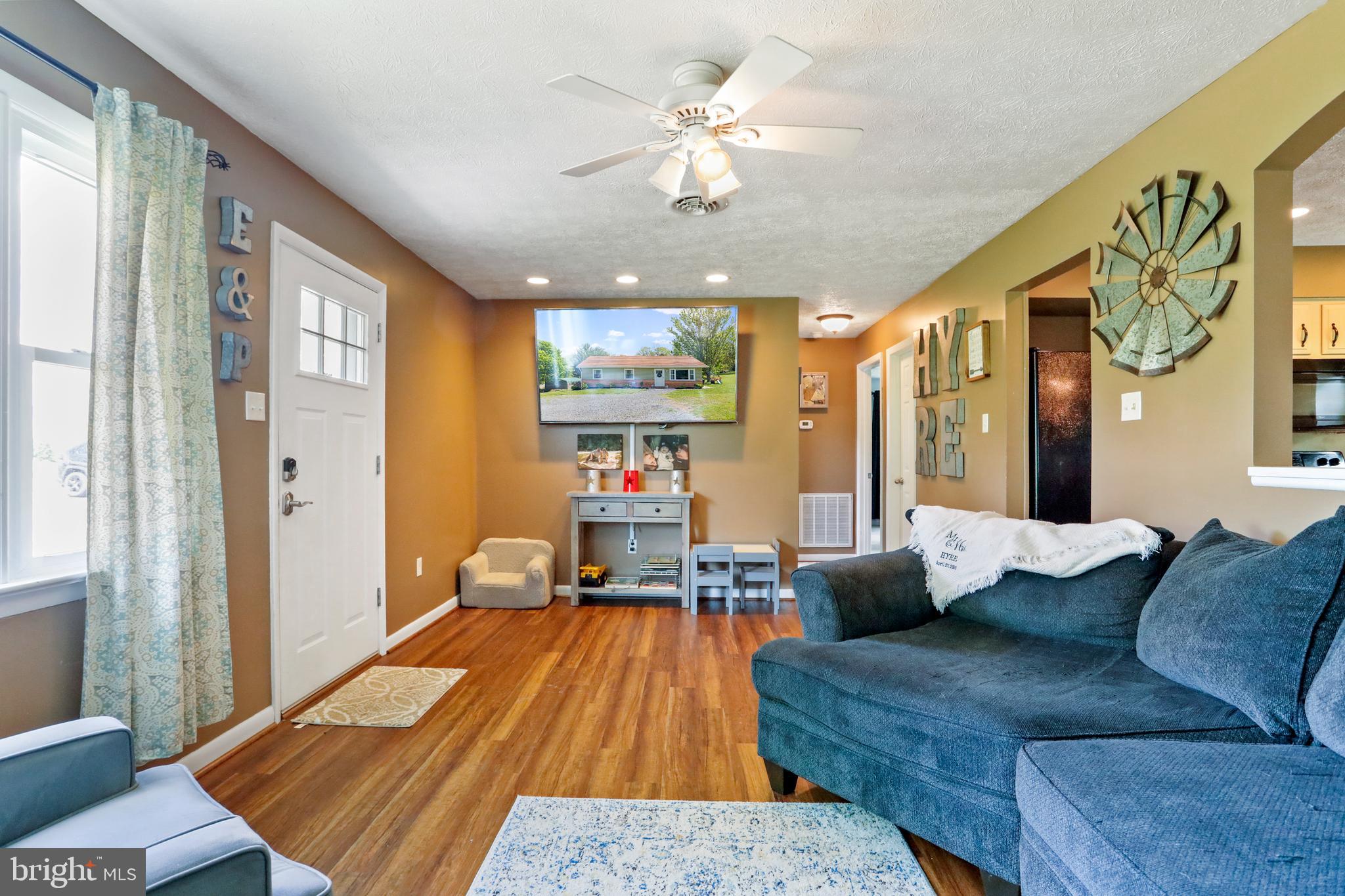 JADWYN ACRES - Residential