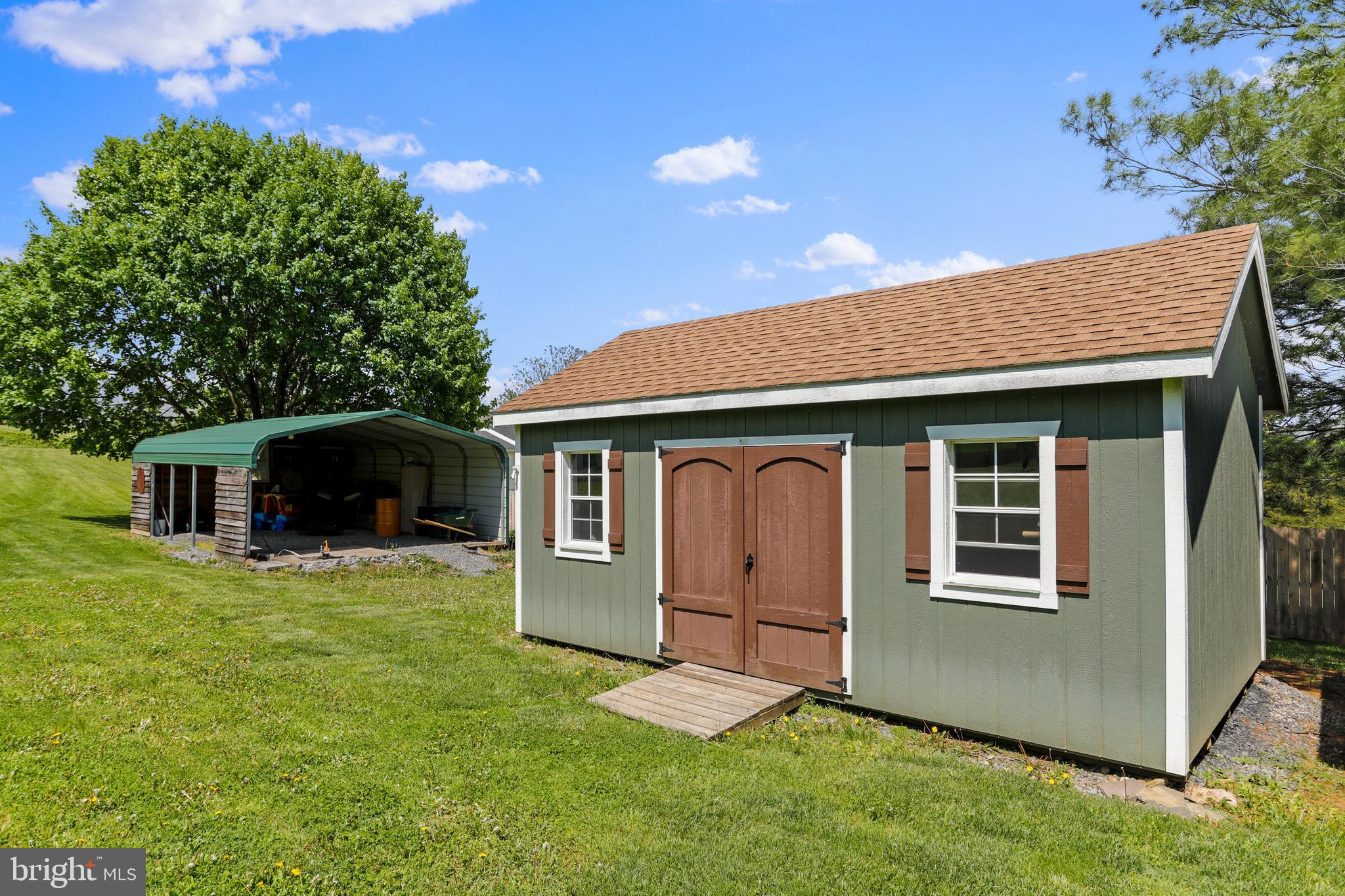 JADWYN ACRES - Residential