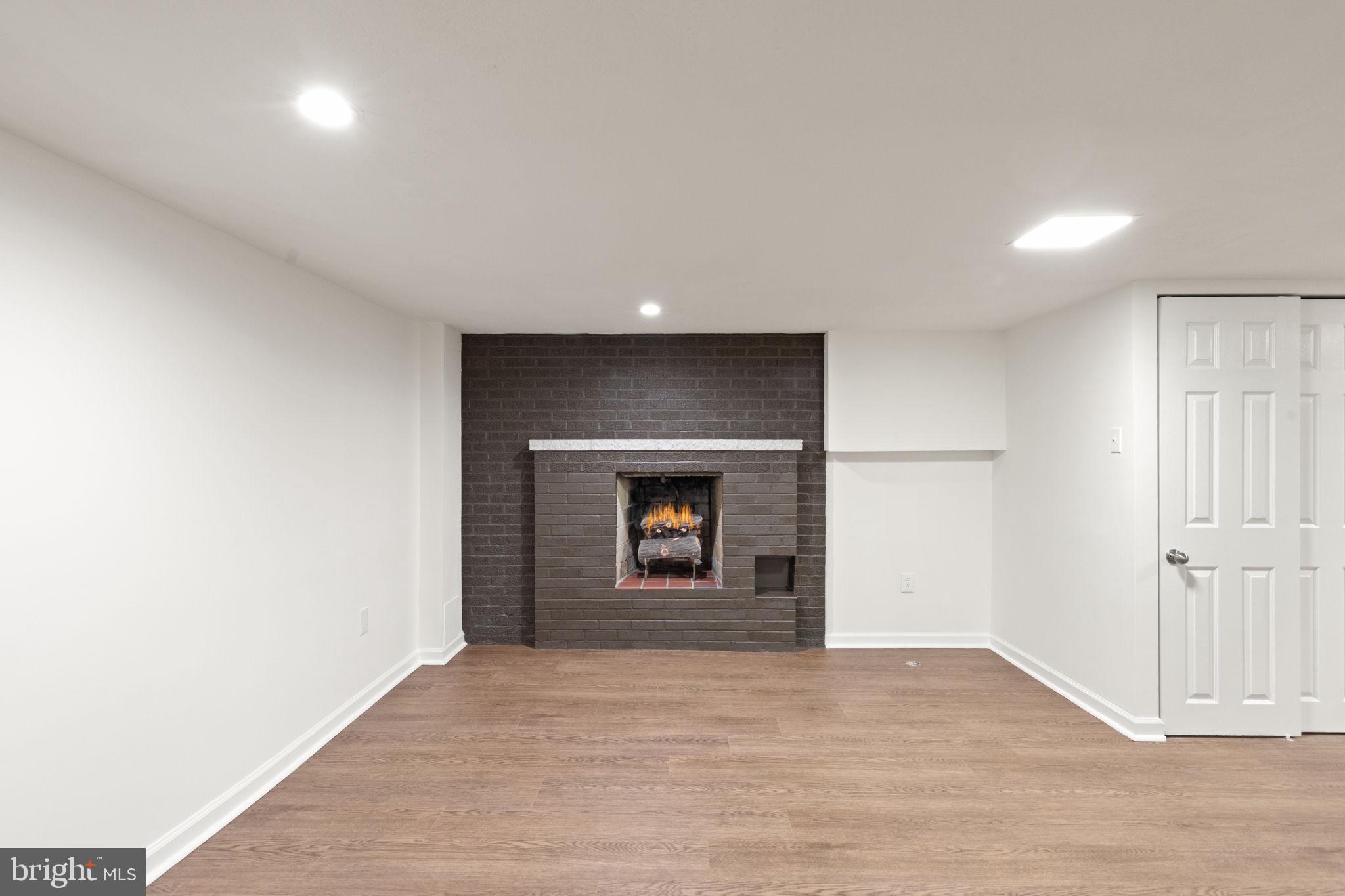 PARKVILLE - Residential