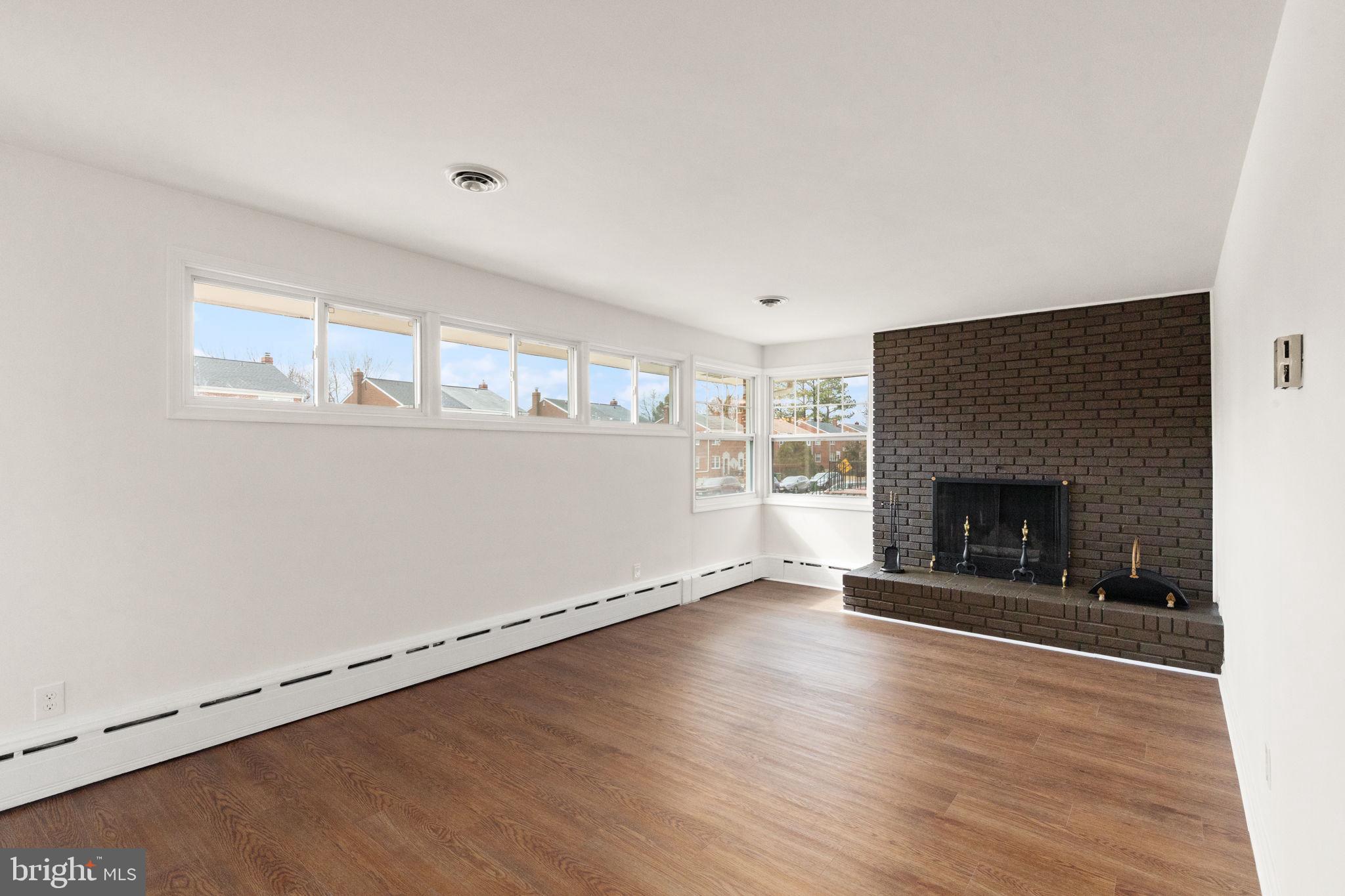 PARKVILLE - Residential