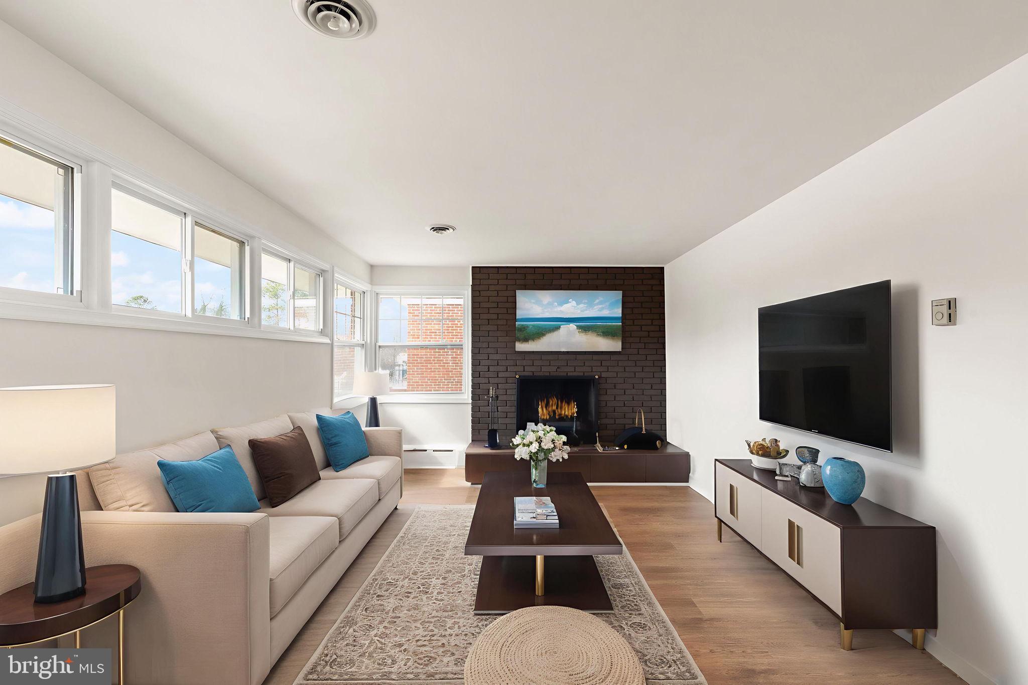 PARKVILLE - Residential