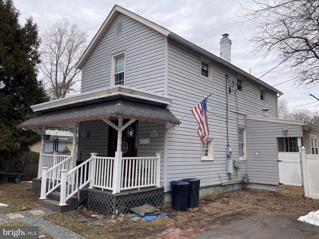 Photo of 213 Green Lane Terrace, HATBORO, PA 19040 (MLS # PAMC2169130)