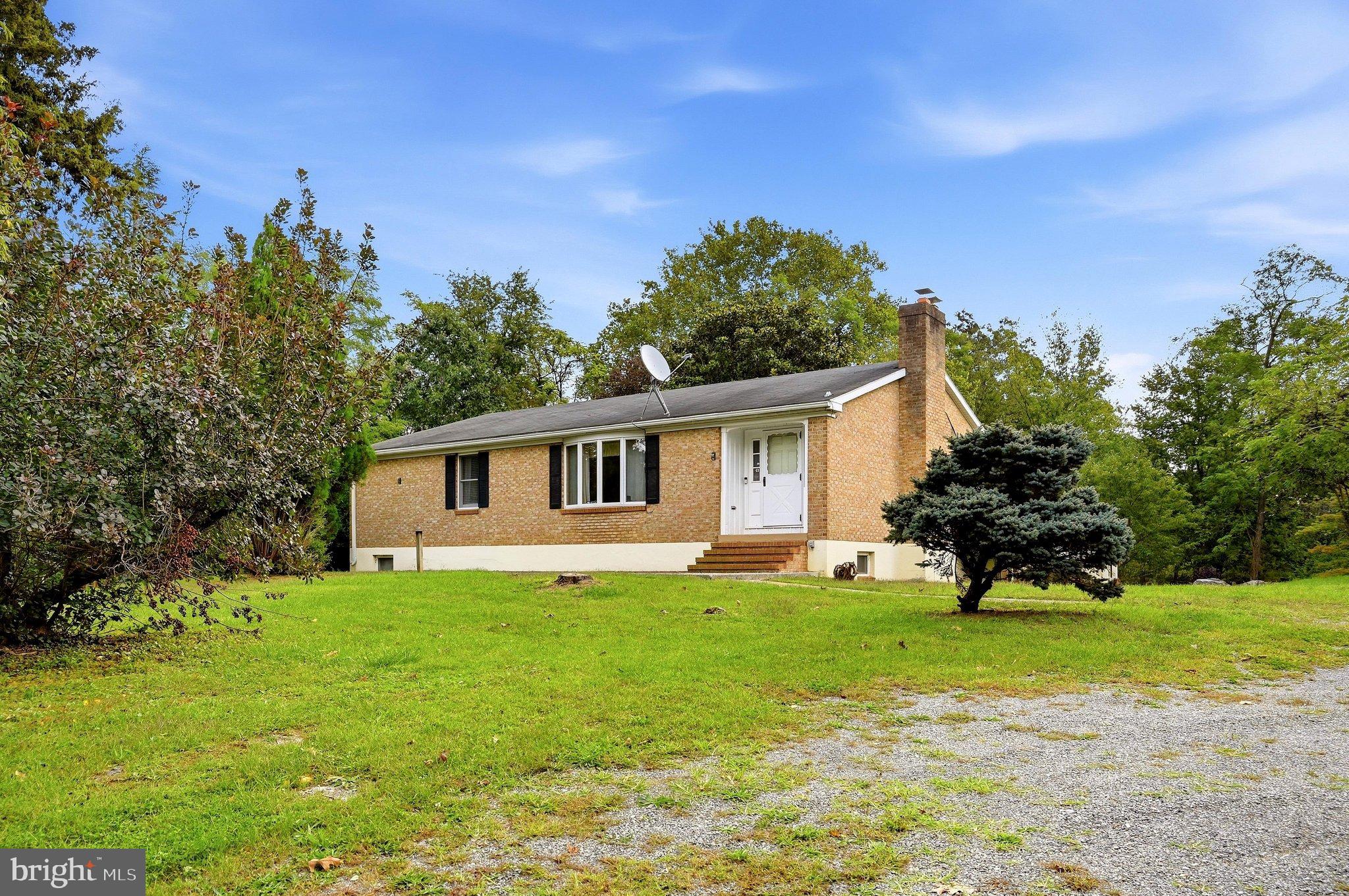 1592 CRUMS CHURCH ROAD