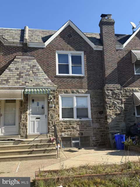 Townhouse For Sale - 3317 Shelmire Avenue<br/> PHILADELPHIA, PA 19136