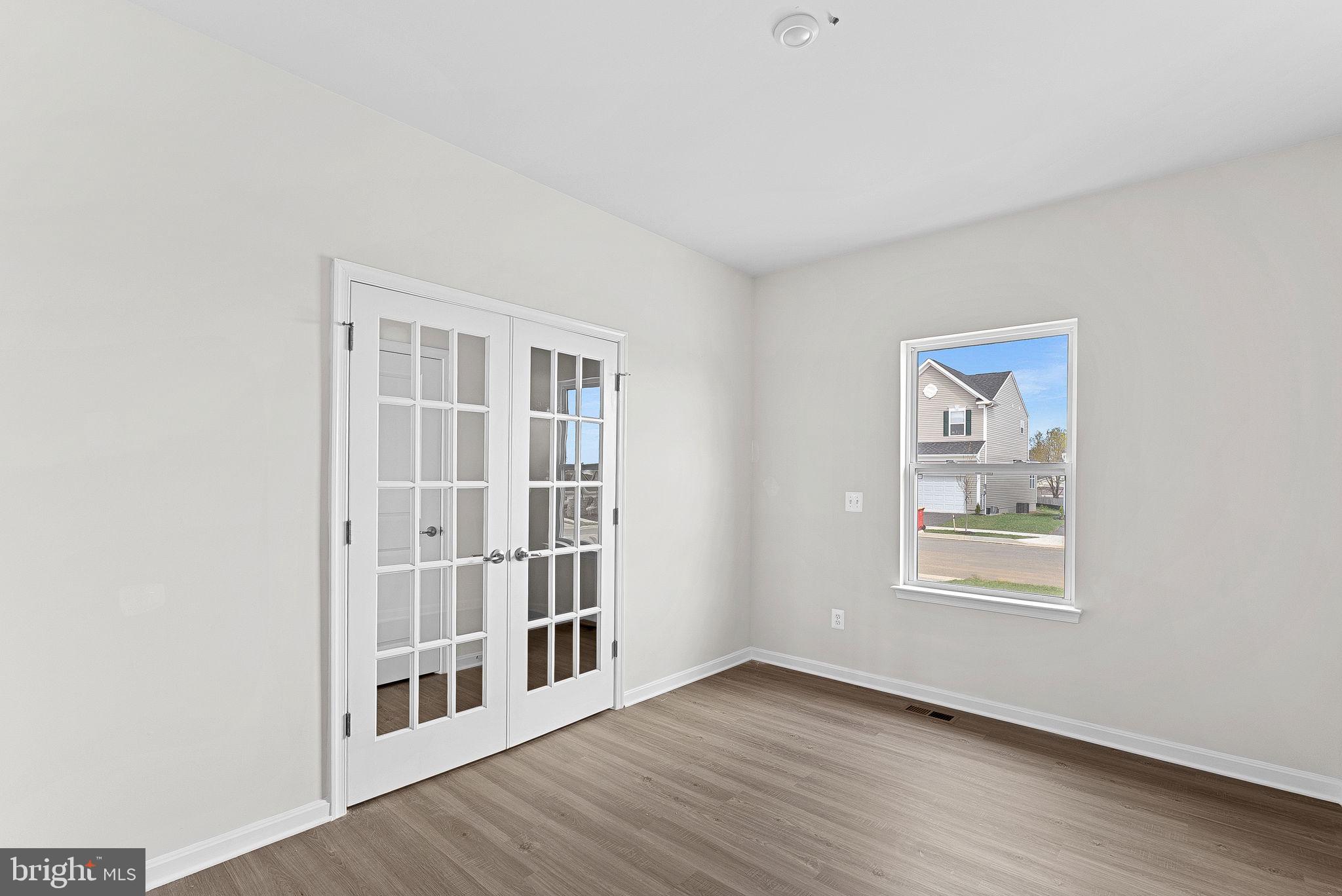 HUNTWELL WEST - Residential