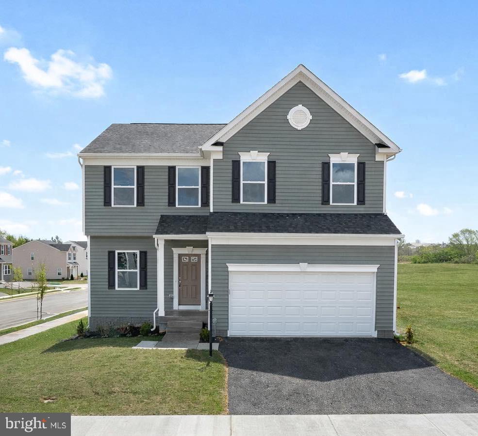 HUNTWELL WEST - Residential