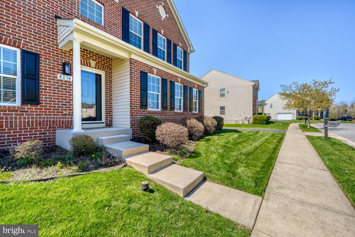 4216 CROSS SPRING DRIVE