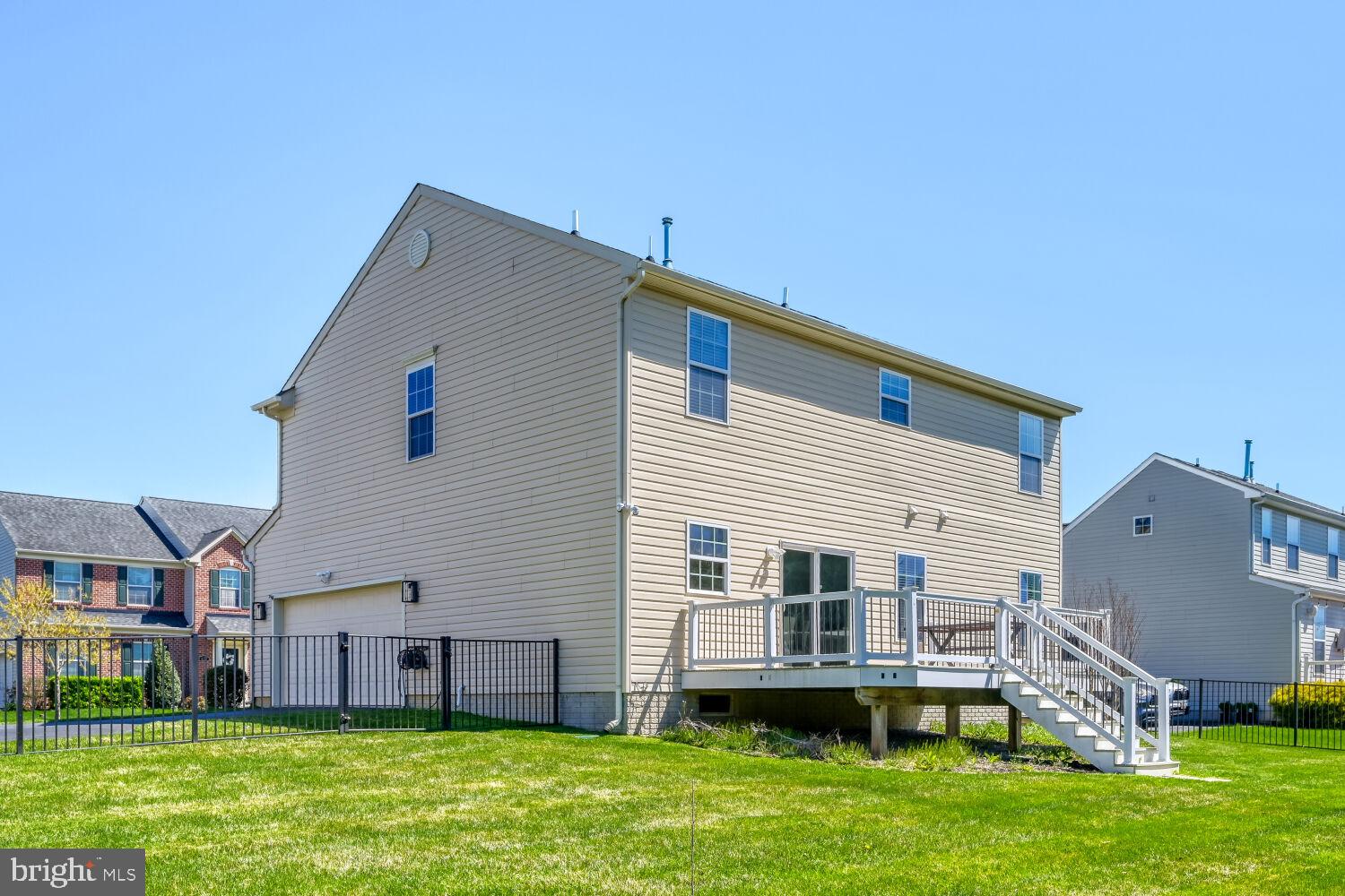 PERRY HALL CROSSING - Residential