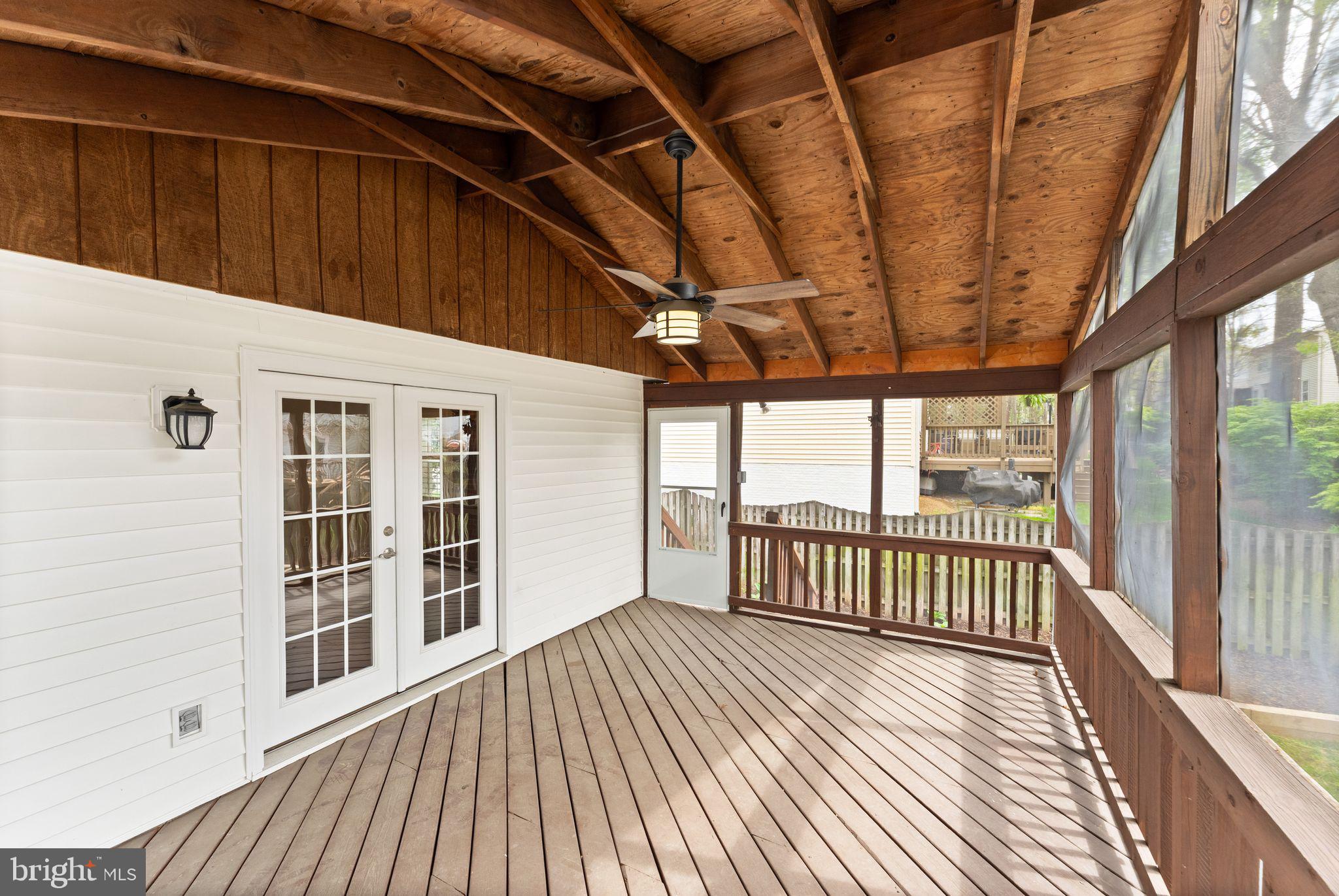 LITTLE ROCKY RUN - Residential