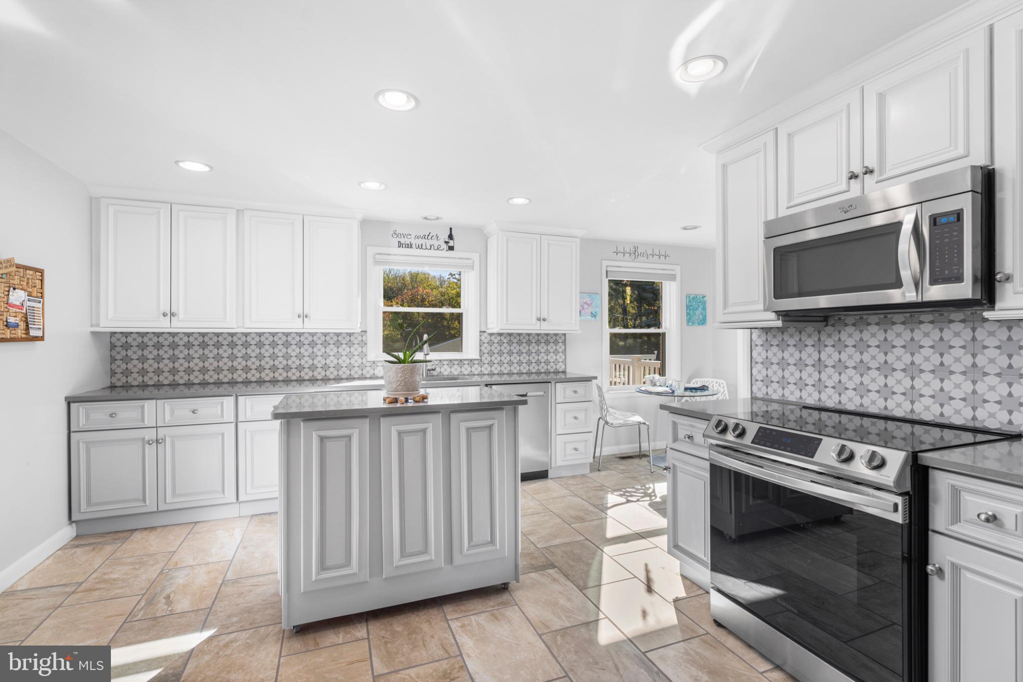 TOWSON - Residential