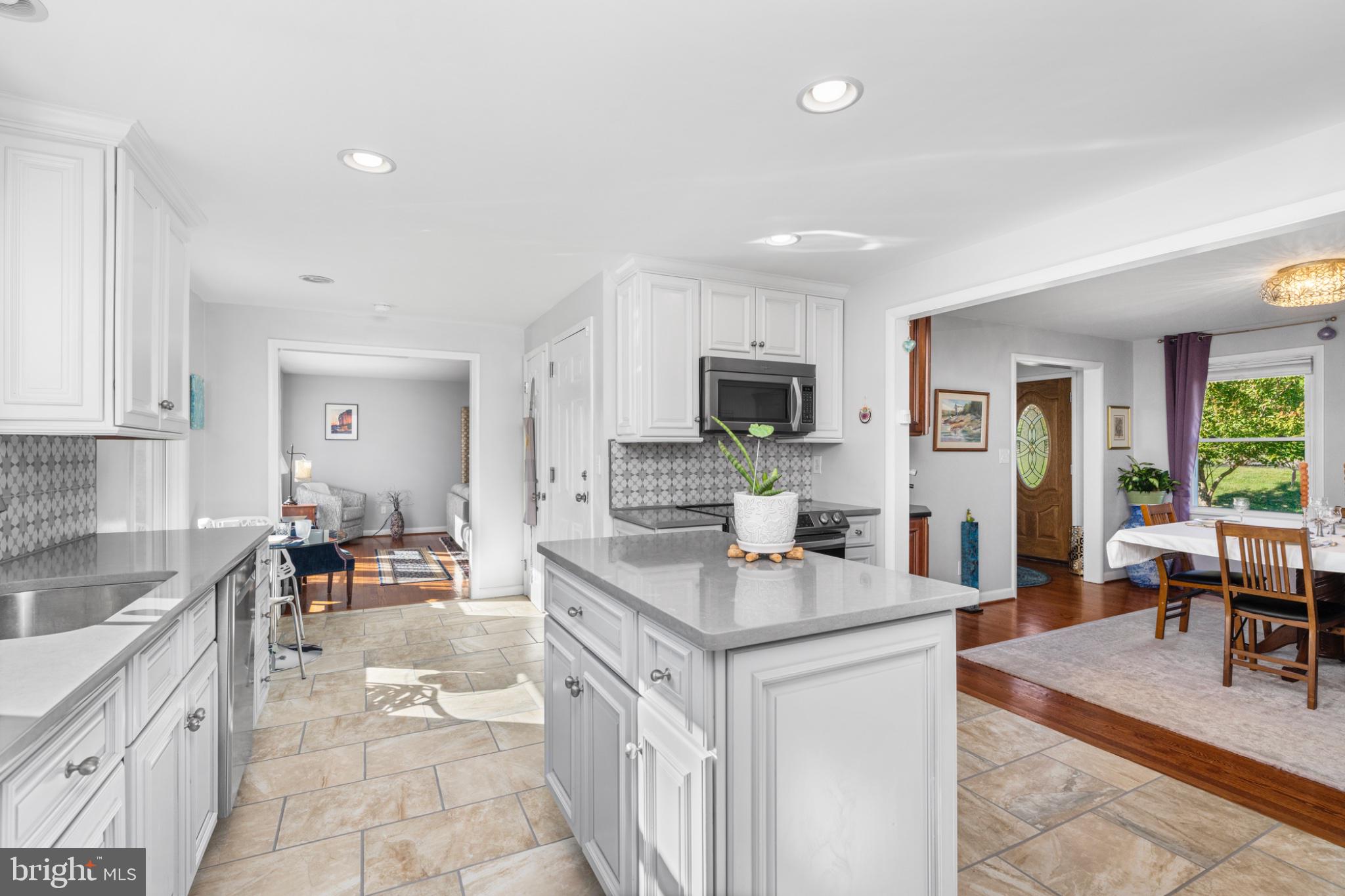 TOWSON - Residential