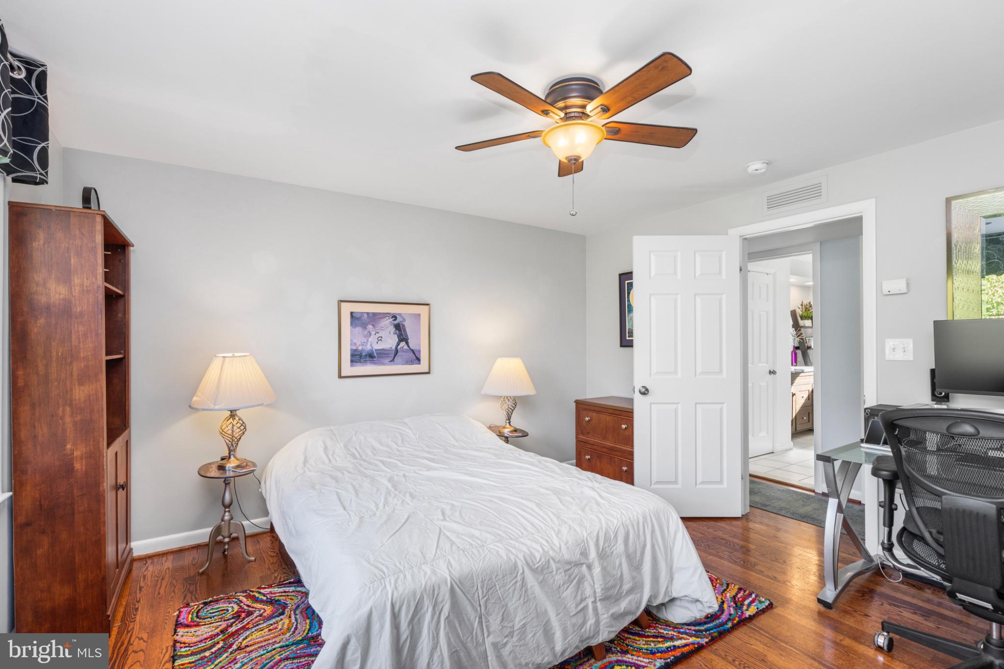 TOWSON - Residential