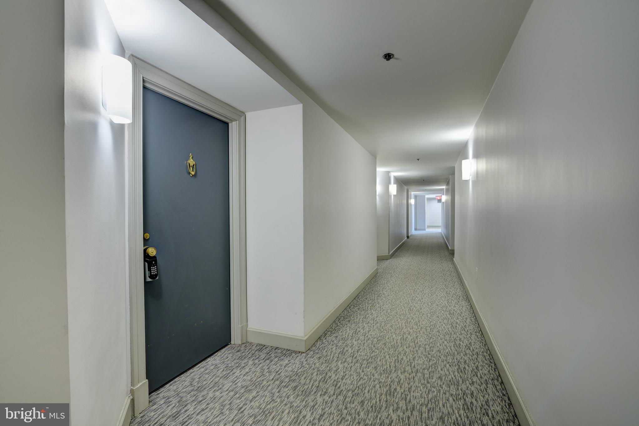 1301 N COURTHOUSE ROAD N 1006