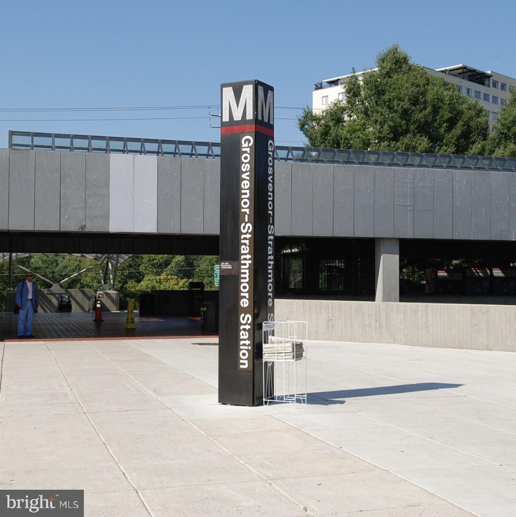 GROSVENOR PARK - Residential Lease