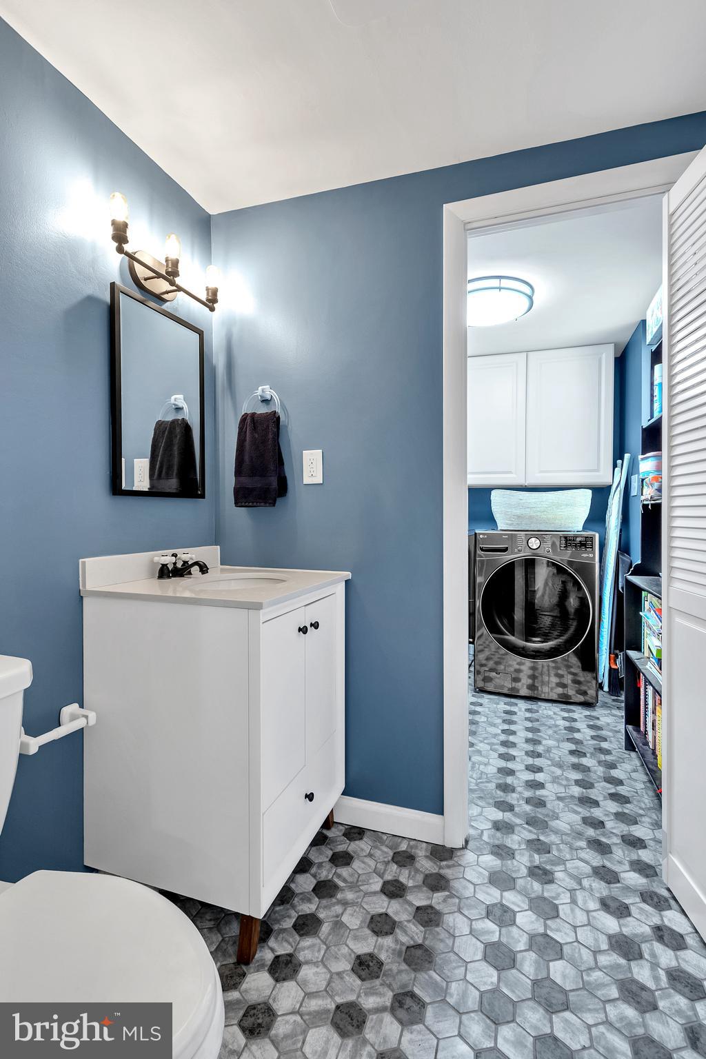 MOUNT WASHINGTON - Residential