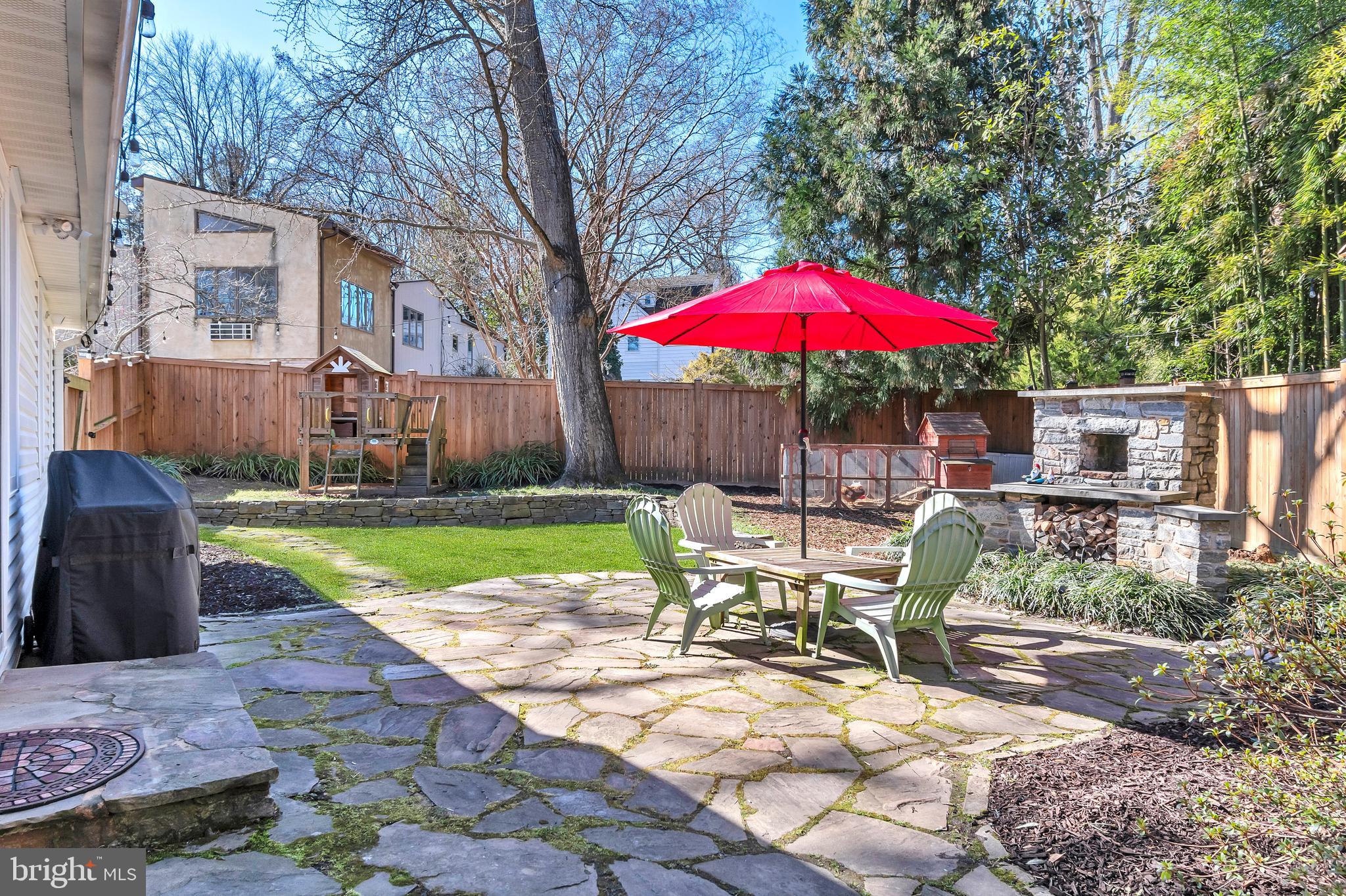 MOUNT WASHINGTON - Residential