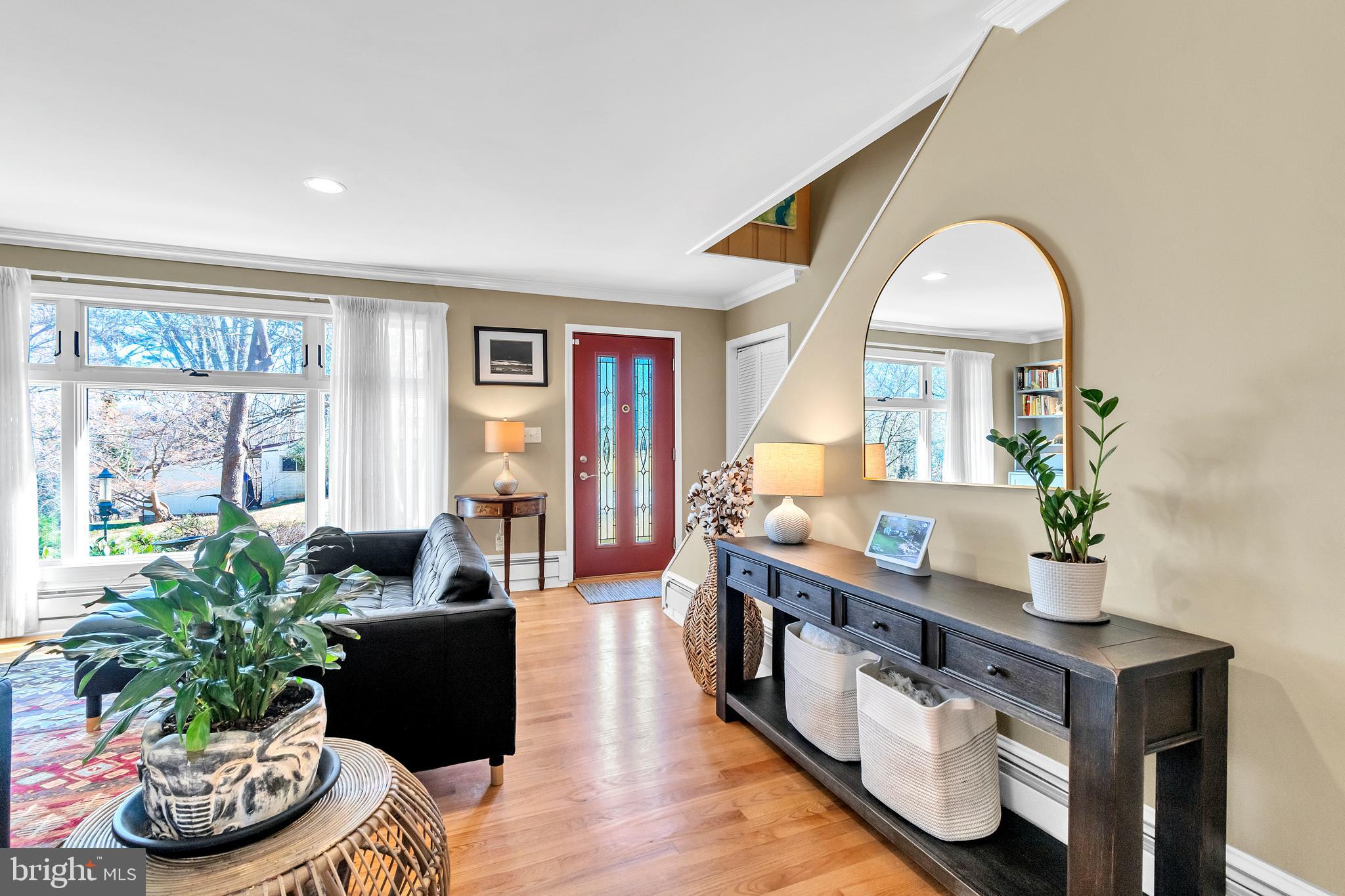 MOUNT WASHINGTON - Residential