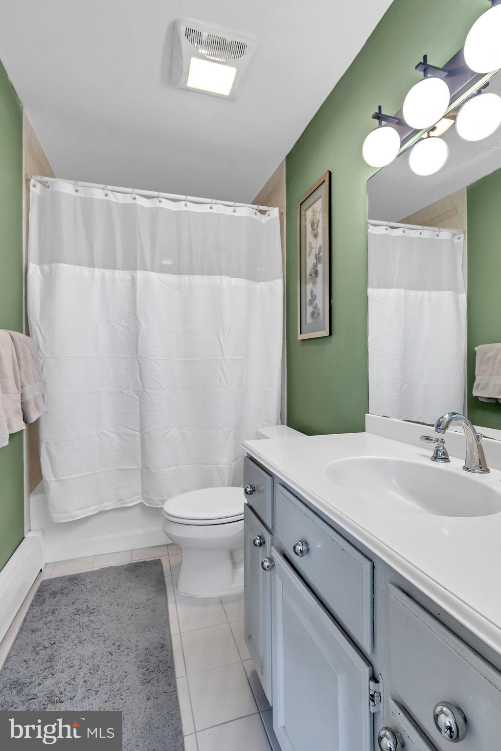 MOUNT WASHINGTON - Residential