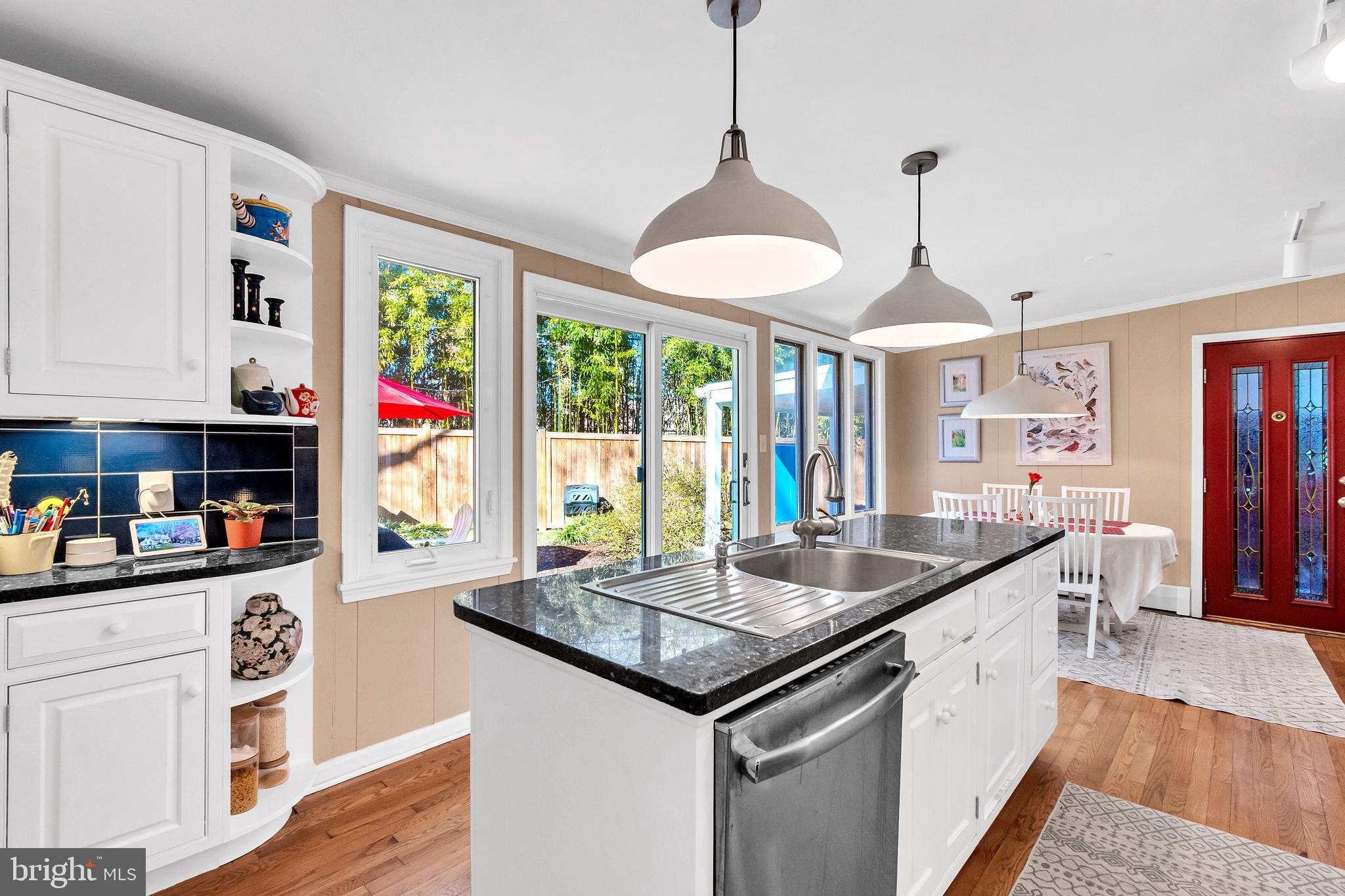 MOUNT WASHINGTON - Residential