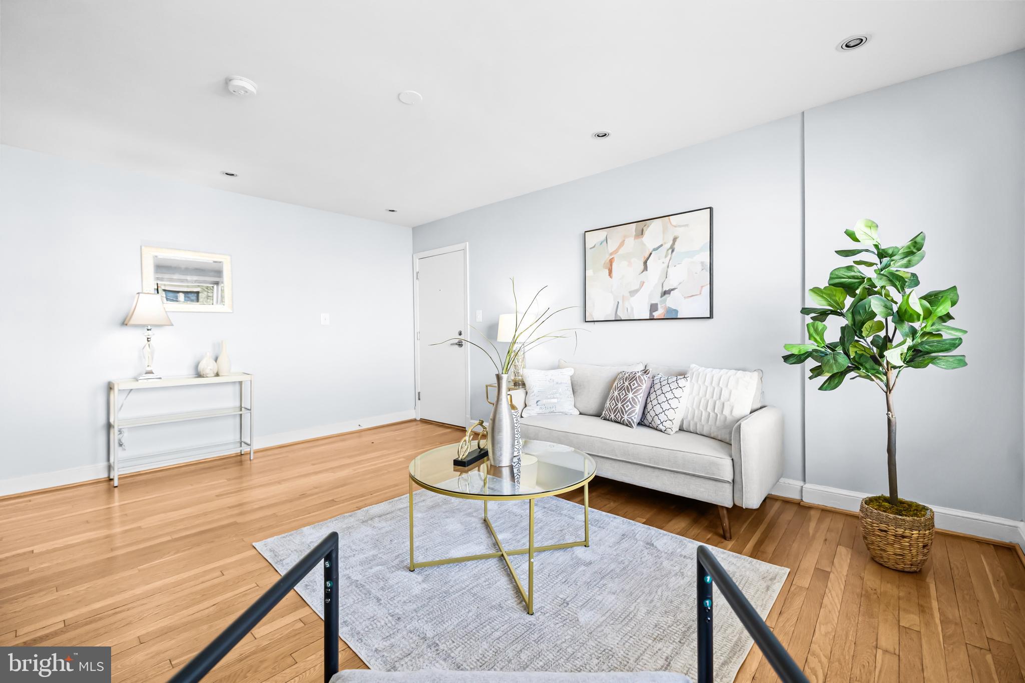 4411 1ST PLACE NE 26