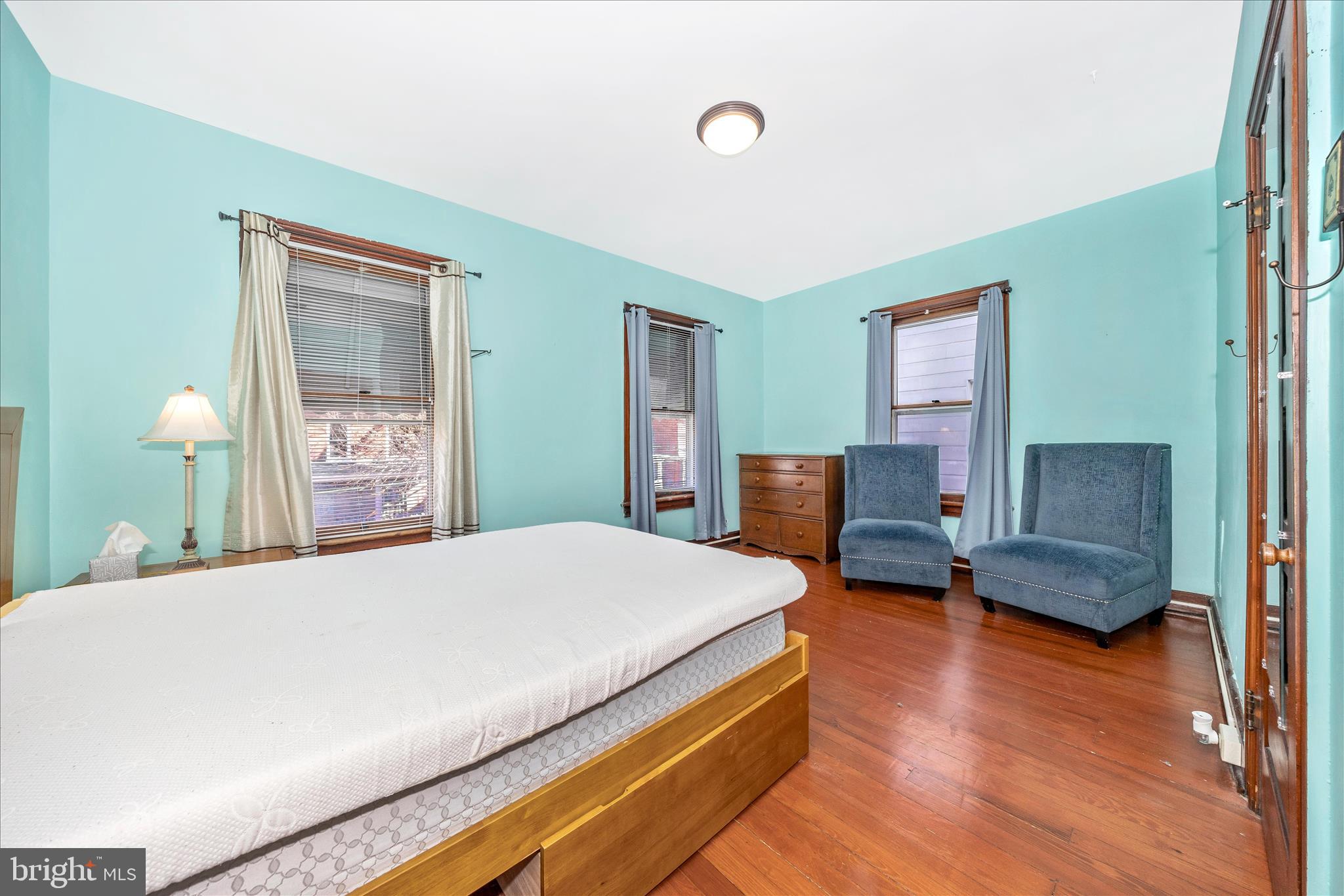 HAGERSTOWN - Residential