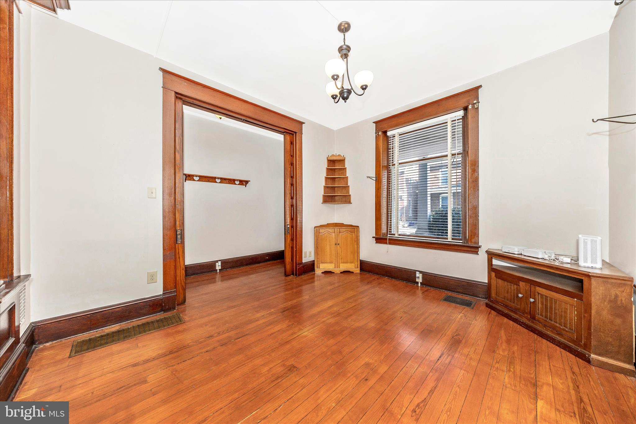 HAGERSTOWN - Residential