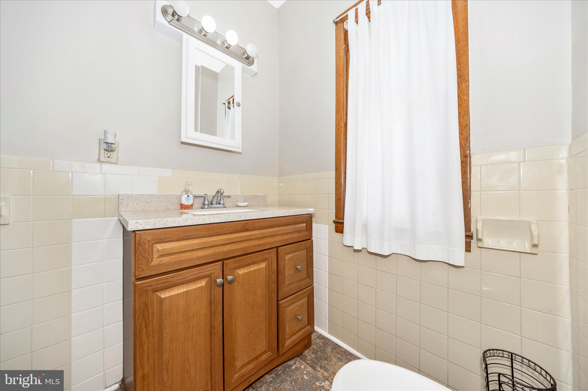 HAGERSTOWN - Residential