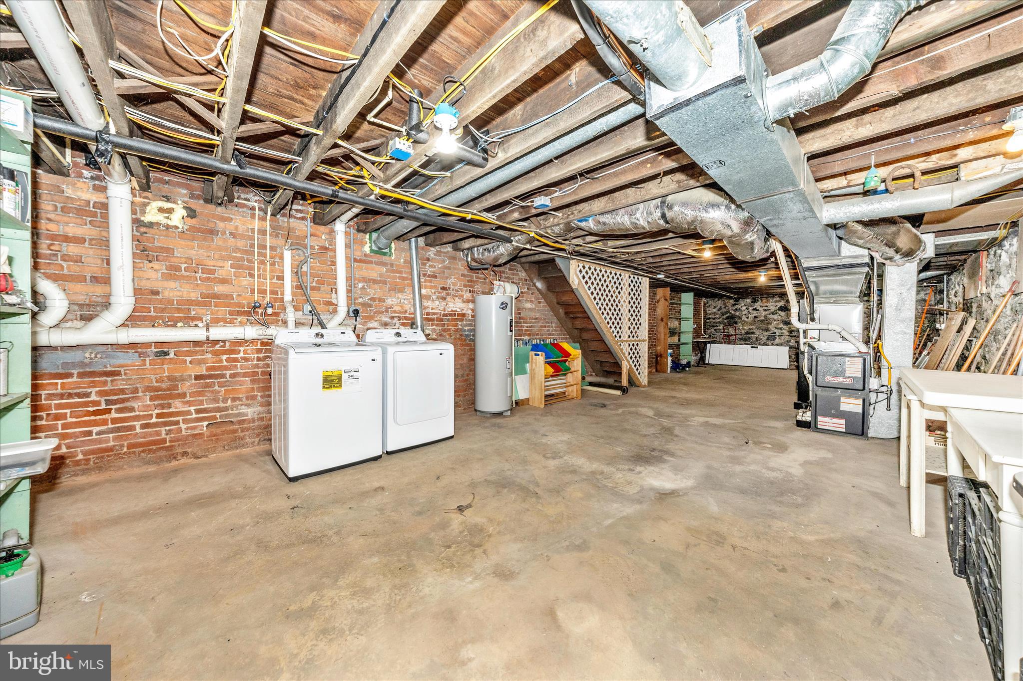 HAGERSTOWN - Residential