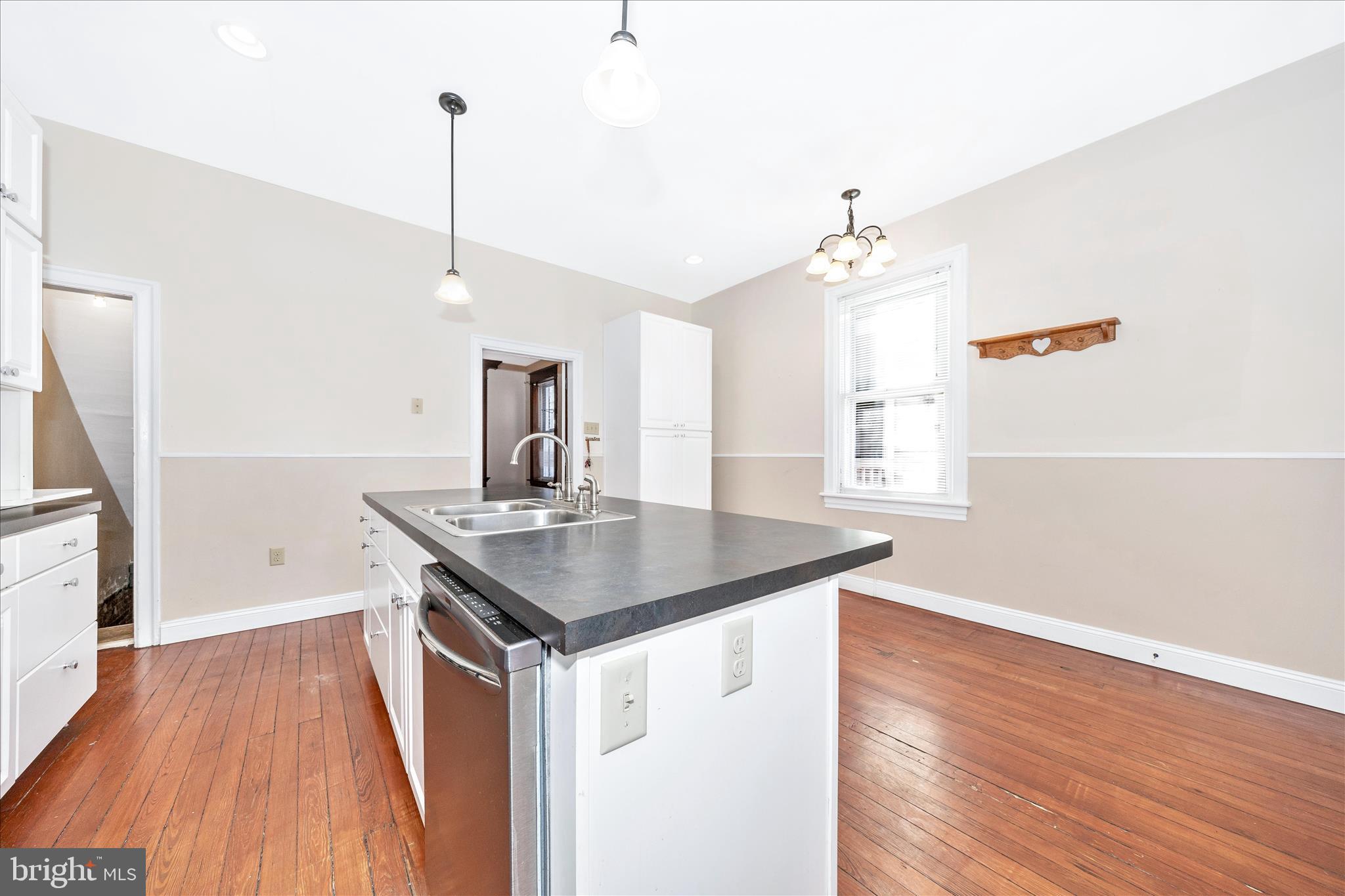 HAGERSTOWN - Residential