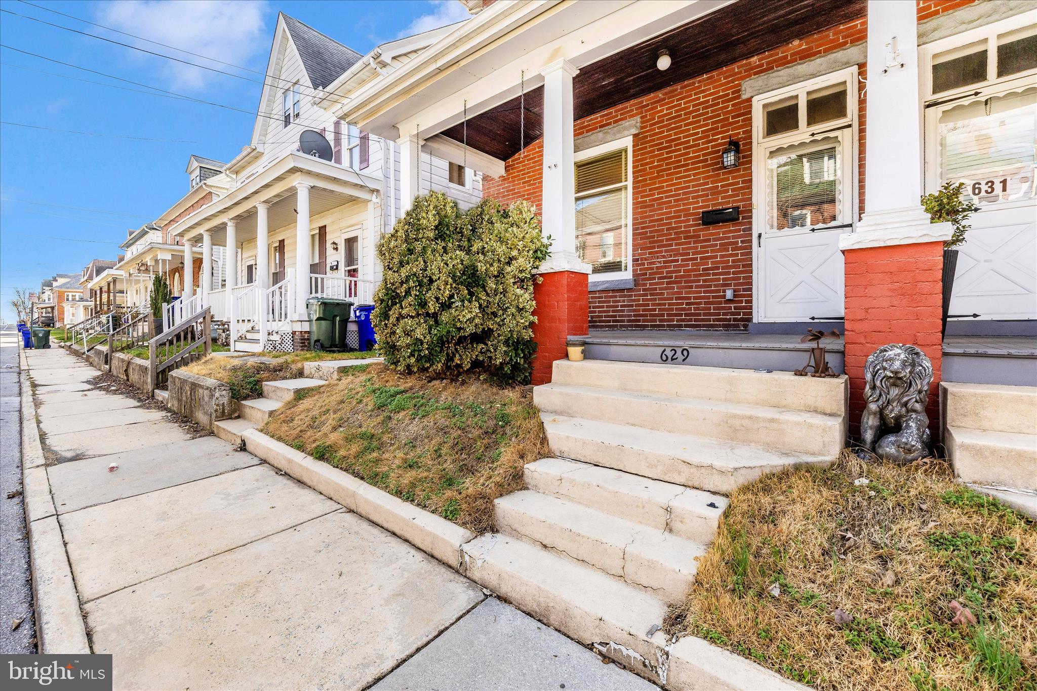 HAGERSTOWN - Residential