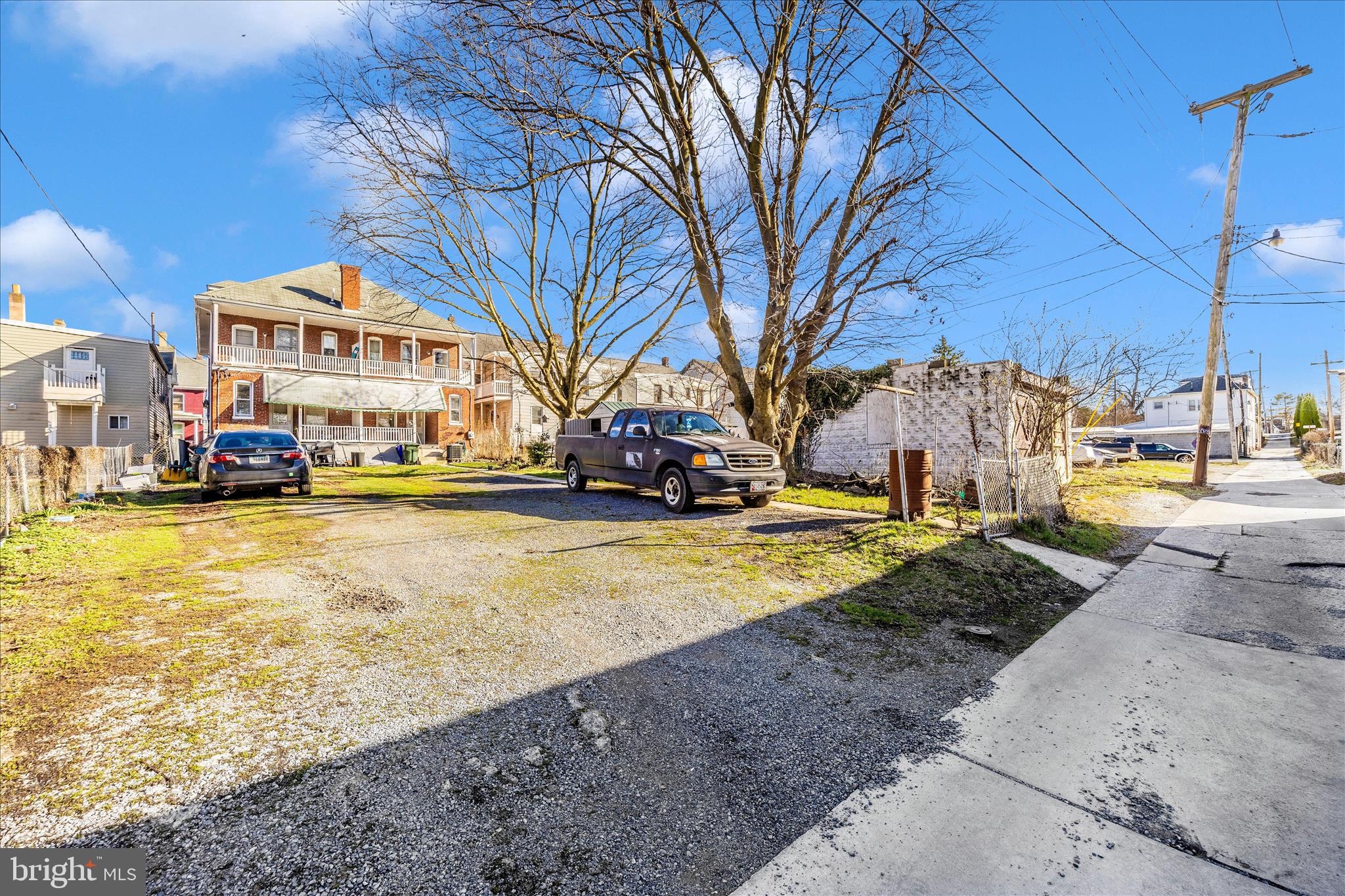 HAGERSTOWN - Residential