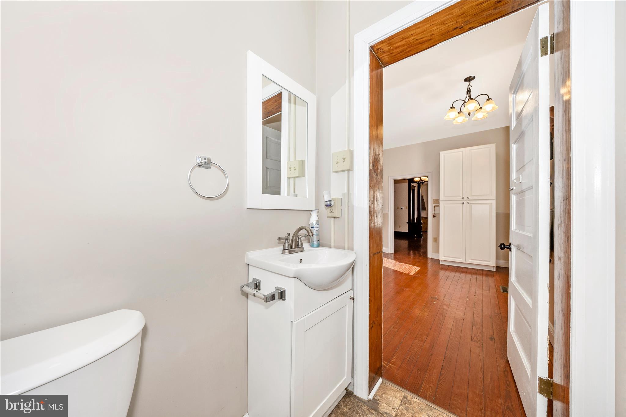 HAGERSTOWN - Residential