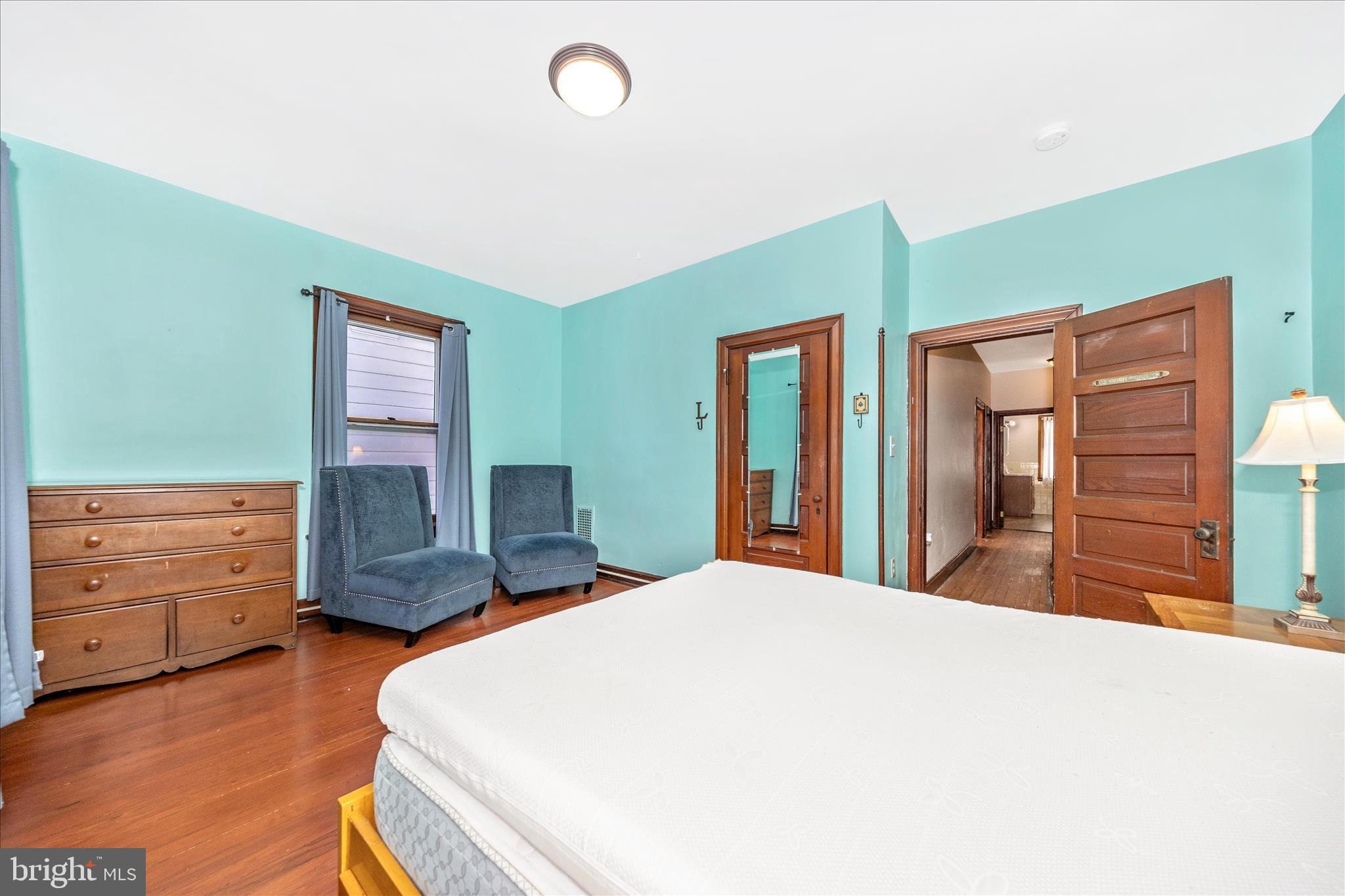 HAGERSTOWN - Residential