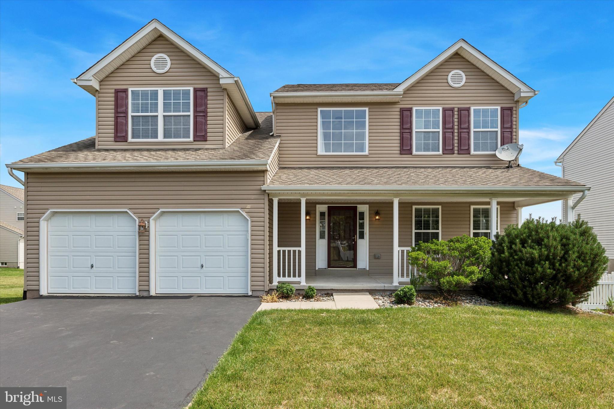 KINGSTON HILL II - Residential