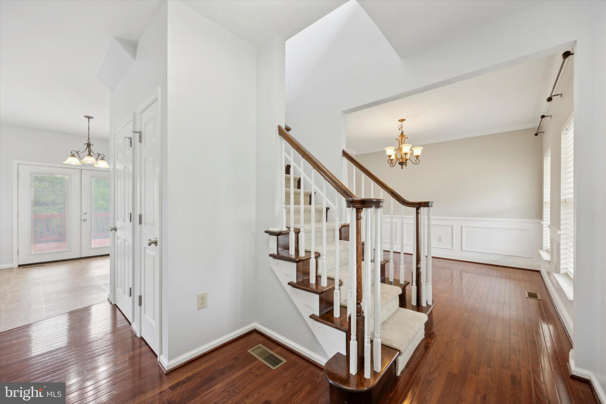 KINGSTON HILL II - Residential