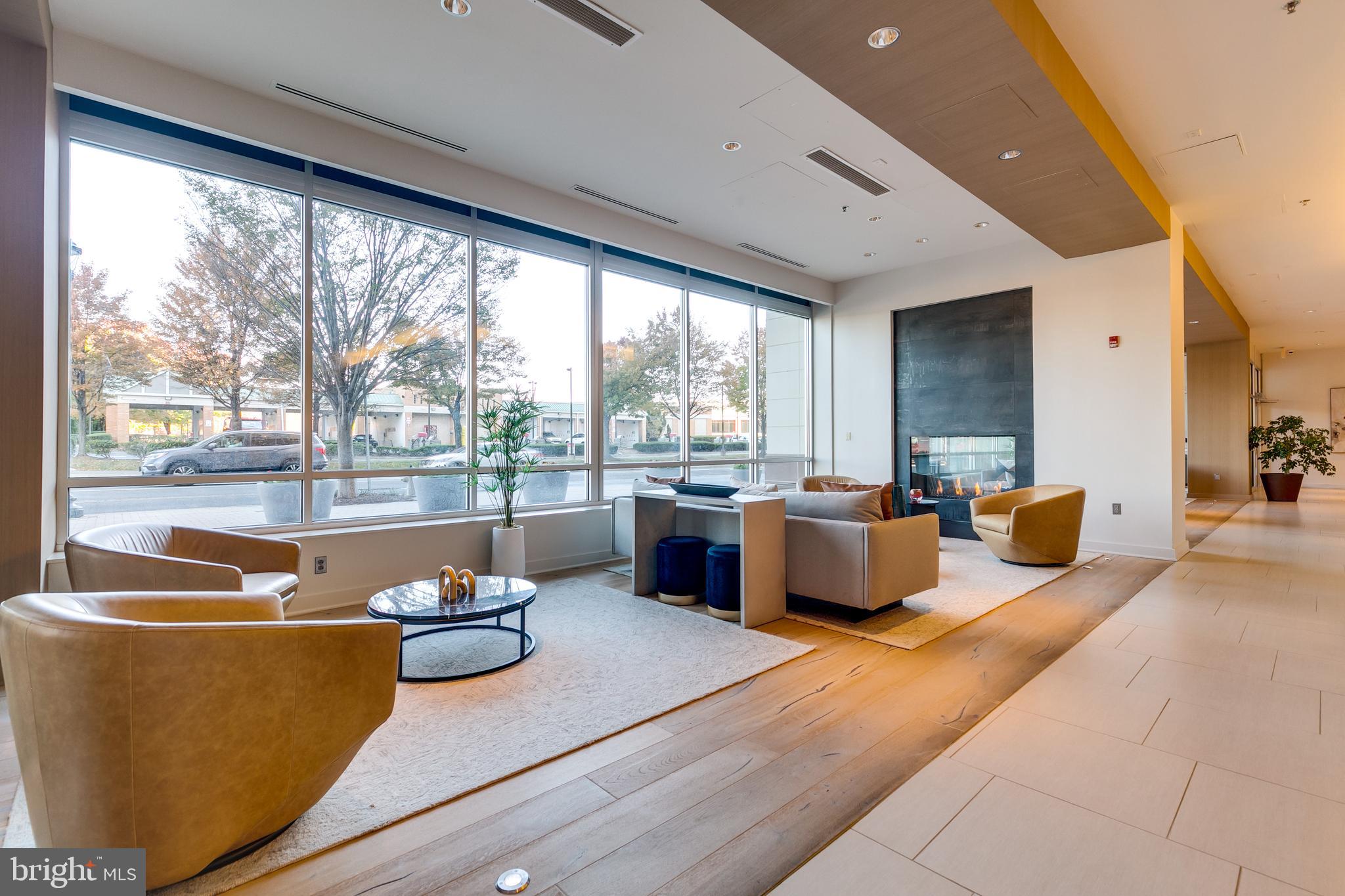 MIDTOWN BETHESDA NORTH - Residential