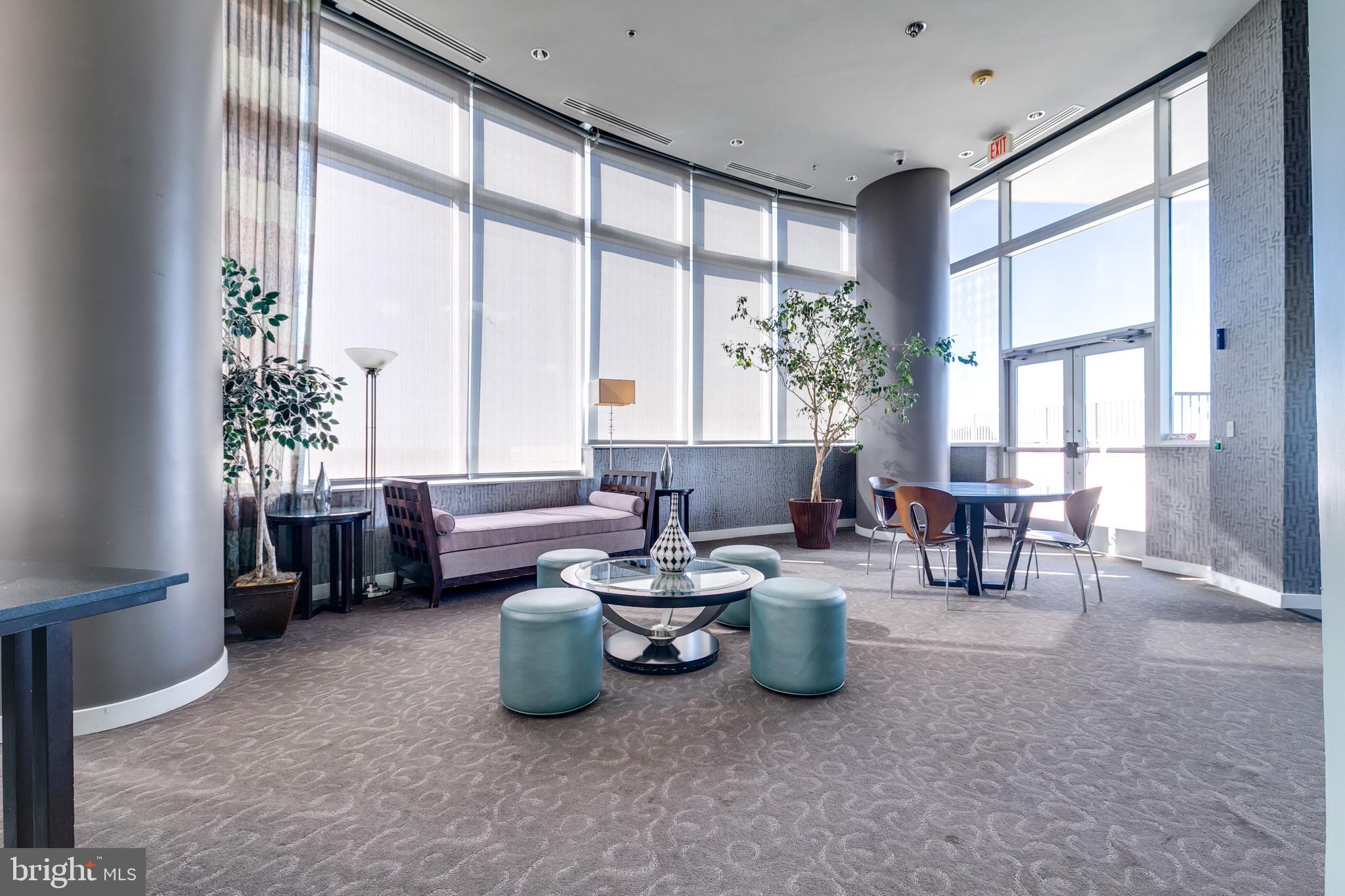 MIDTOWN BETHESDA NORTH - Residential