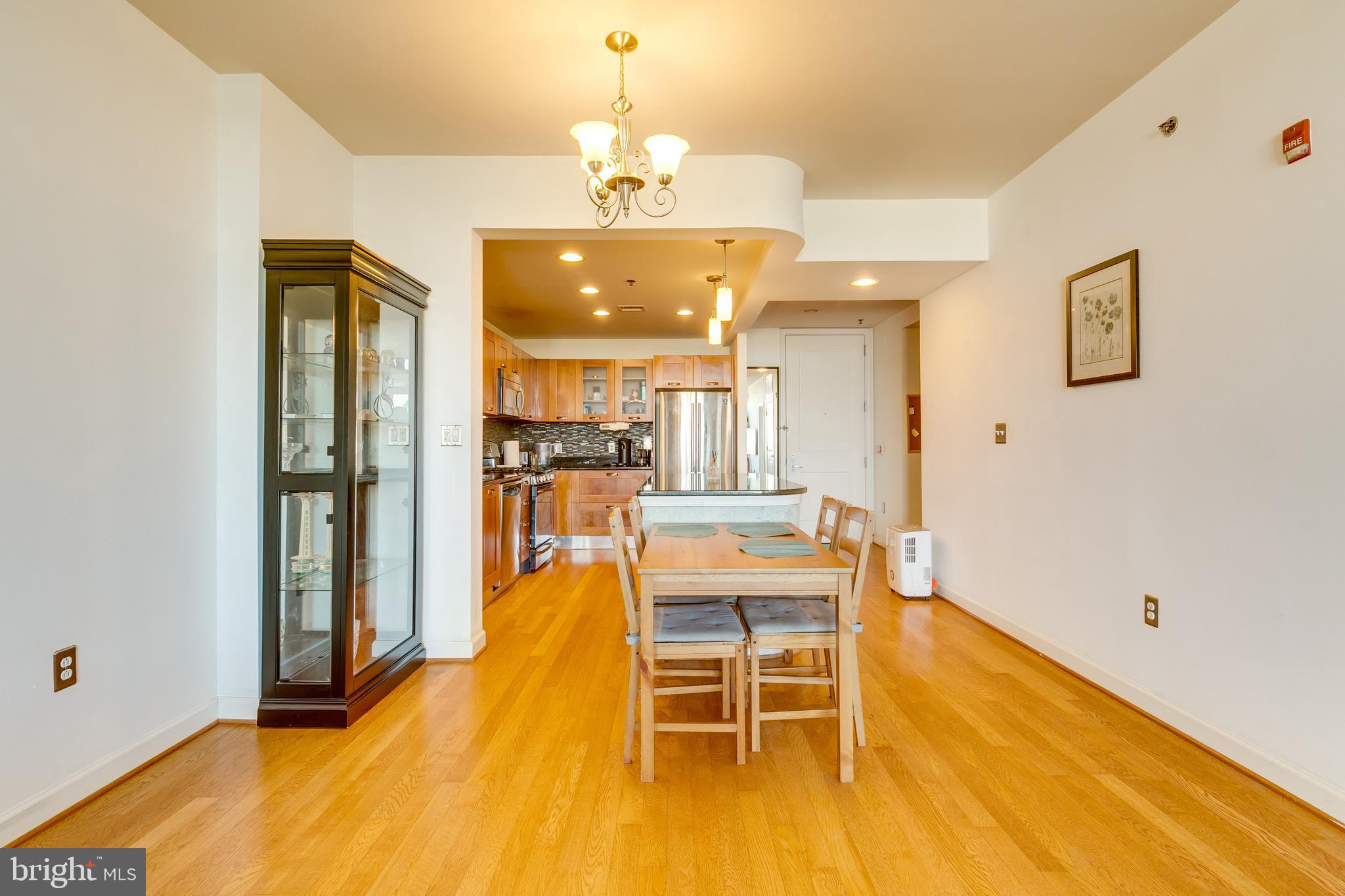 MIDTOWN BETHESDA NORTH - Residential