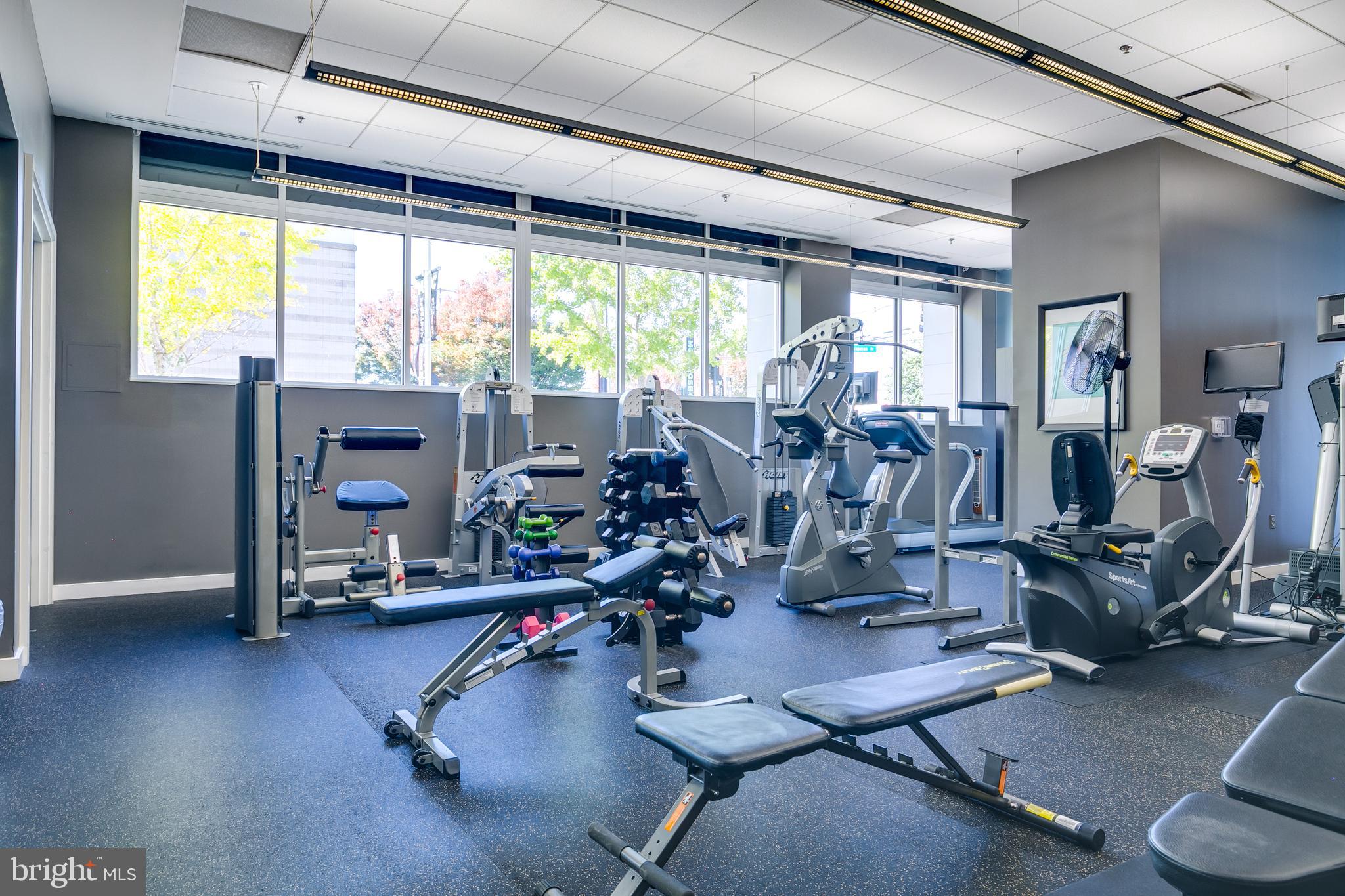 MIDTOWN BETHESDA NORTH - Residential