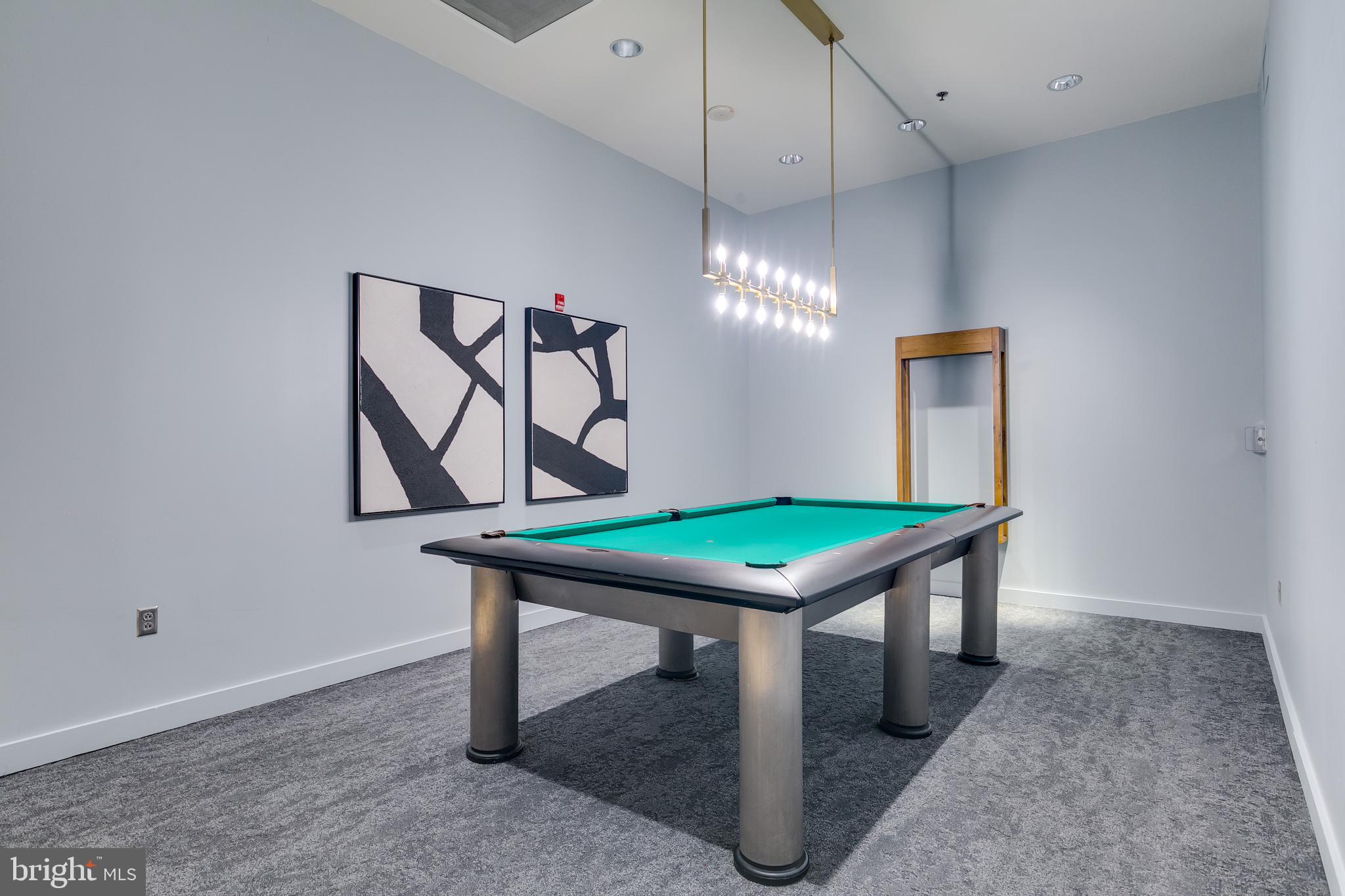 MIDTOWN BETHESDA NORTH - Residential