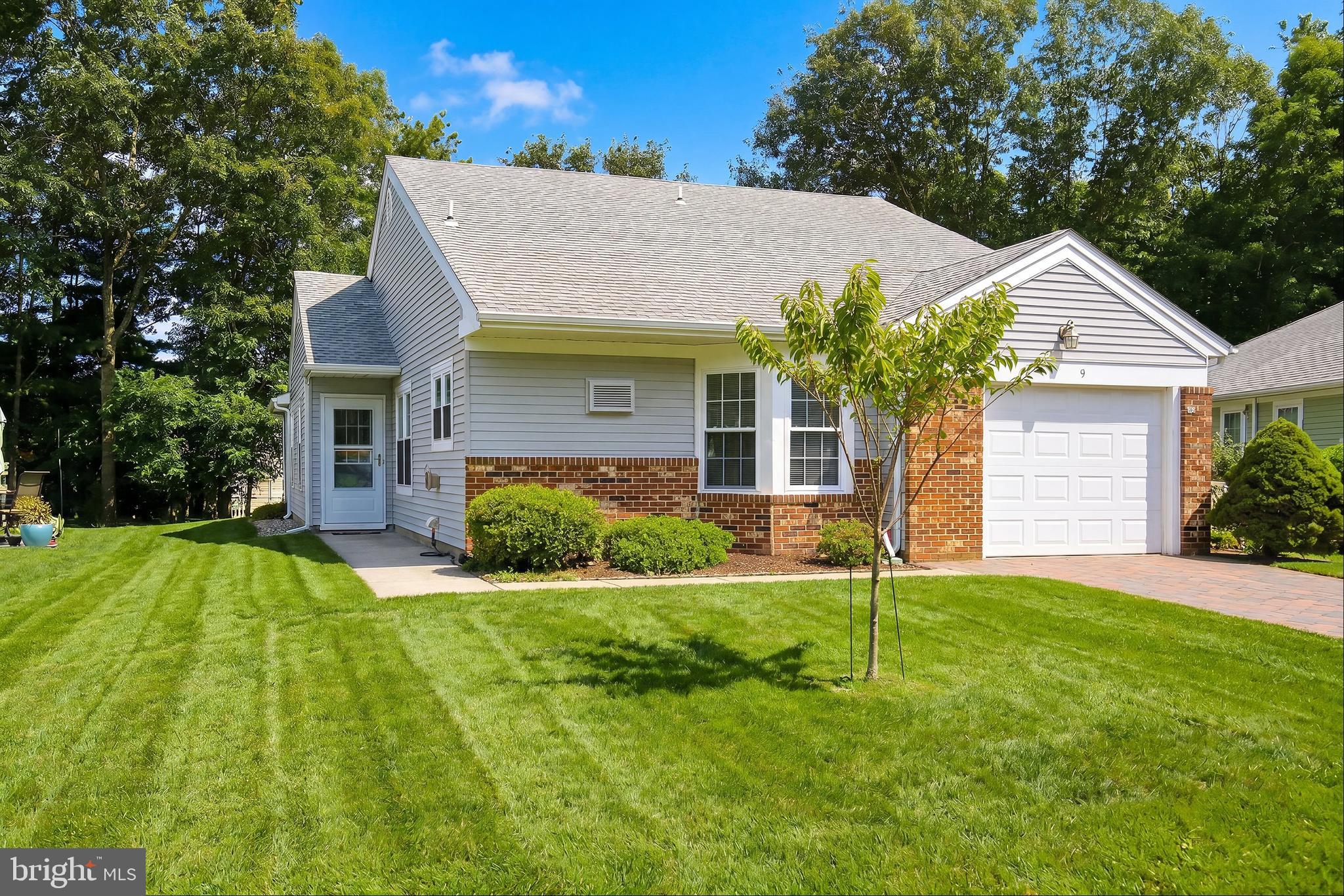 9 DOVE TREE COURT