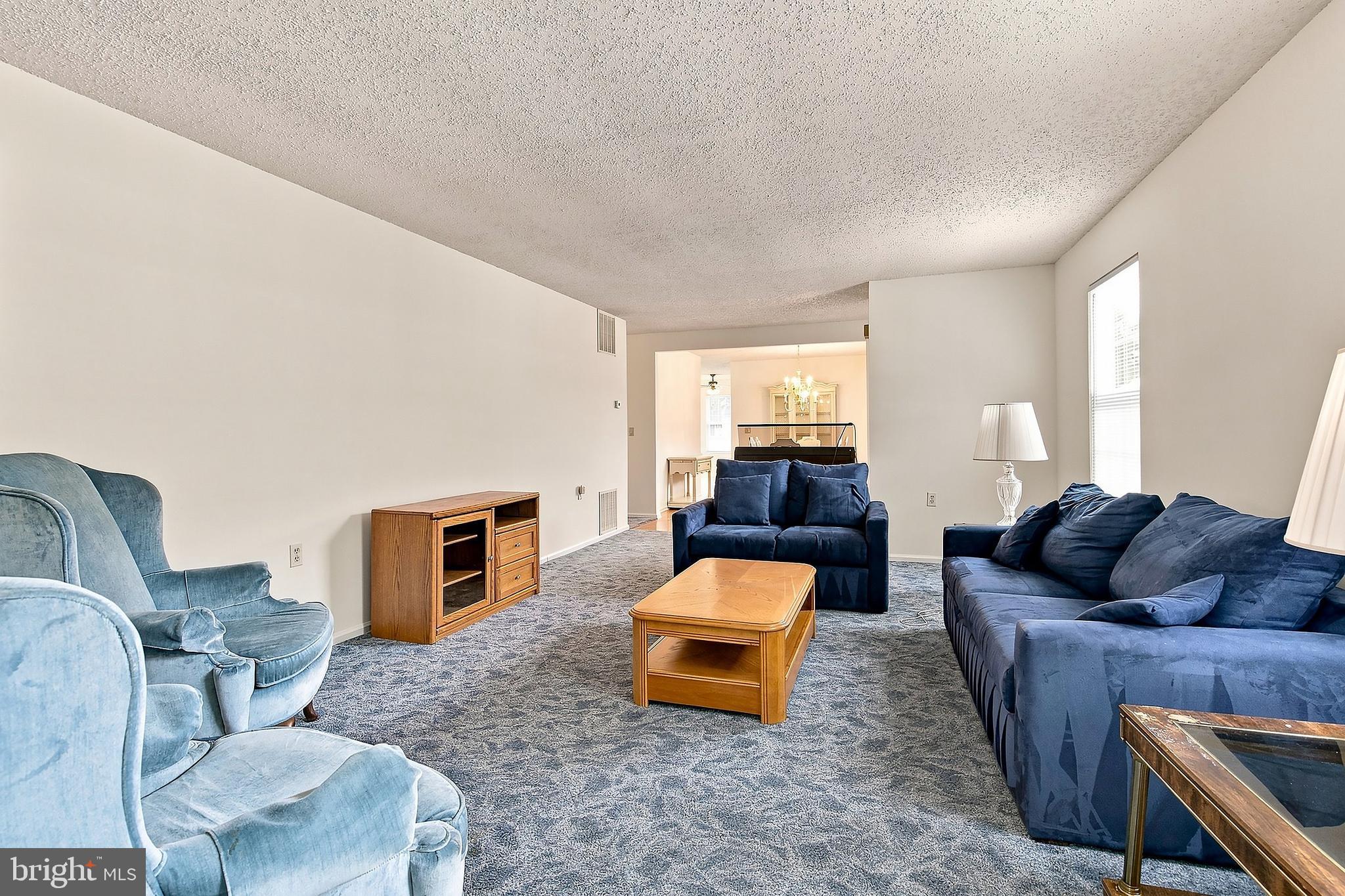 9 DOVE TREE COURT