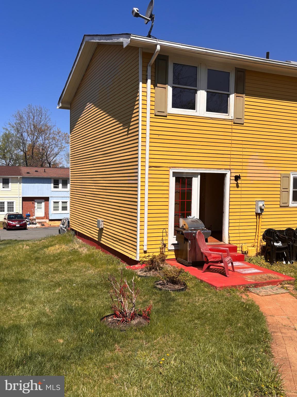 WESTMINSTER SQUARE - Residential