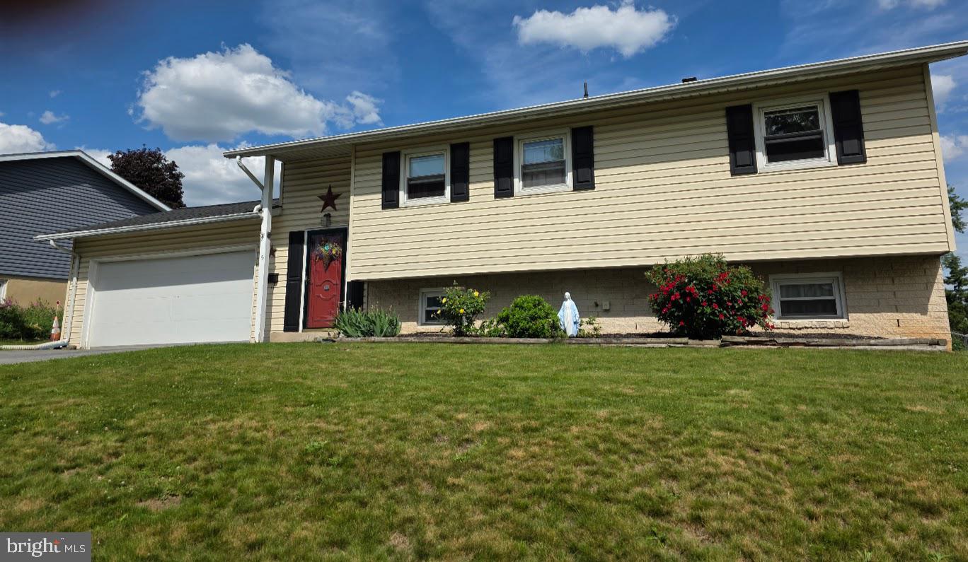 5 HEATHERWOOD CIRCLE