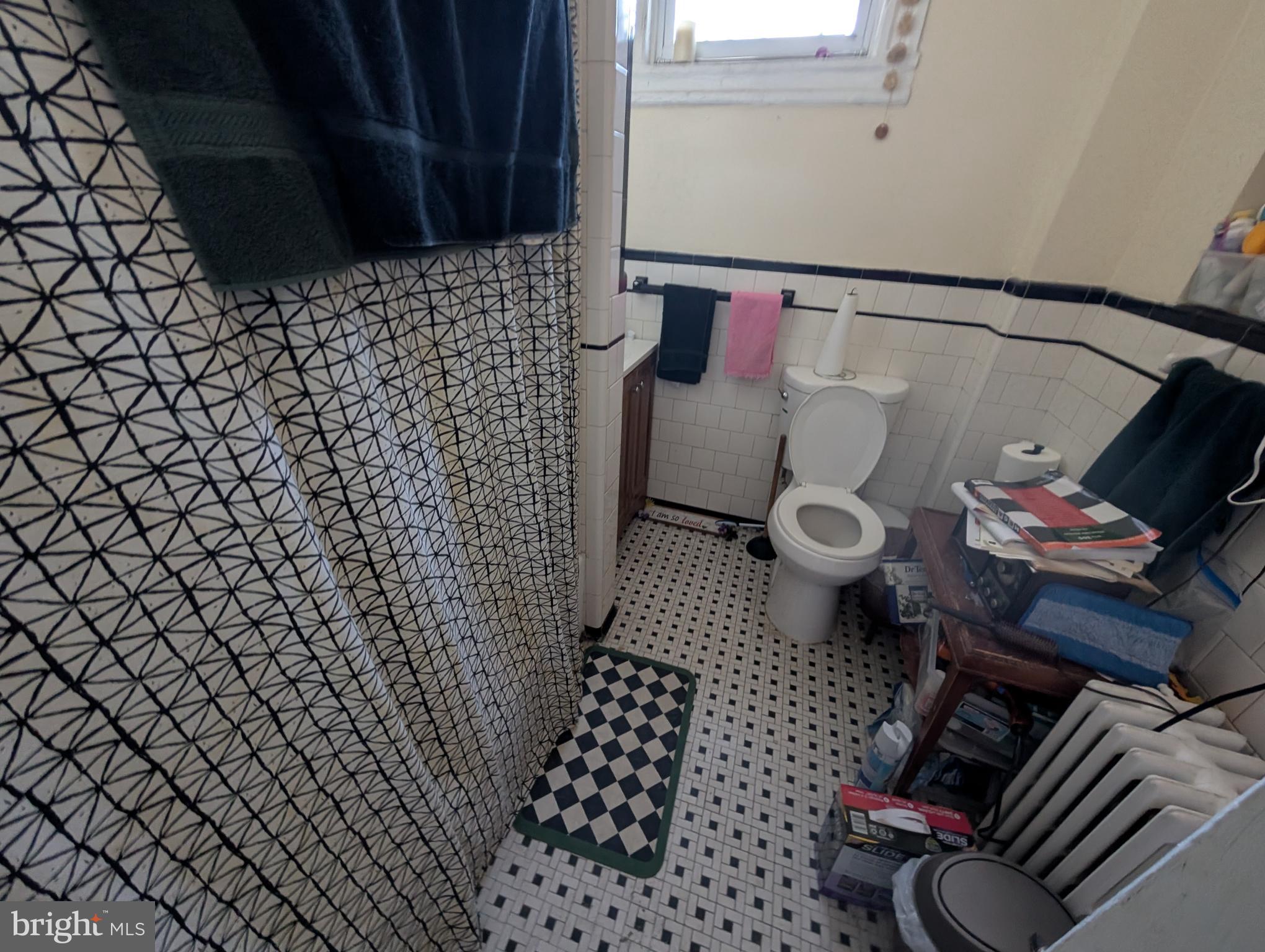 CHARLES VILLAGE - Residential Income