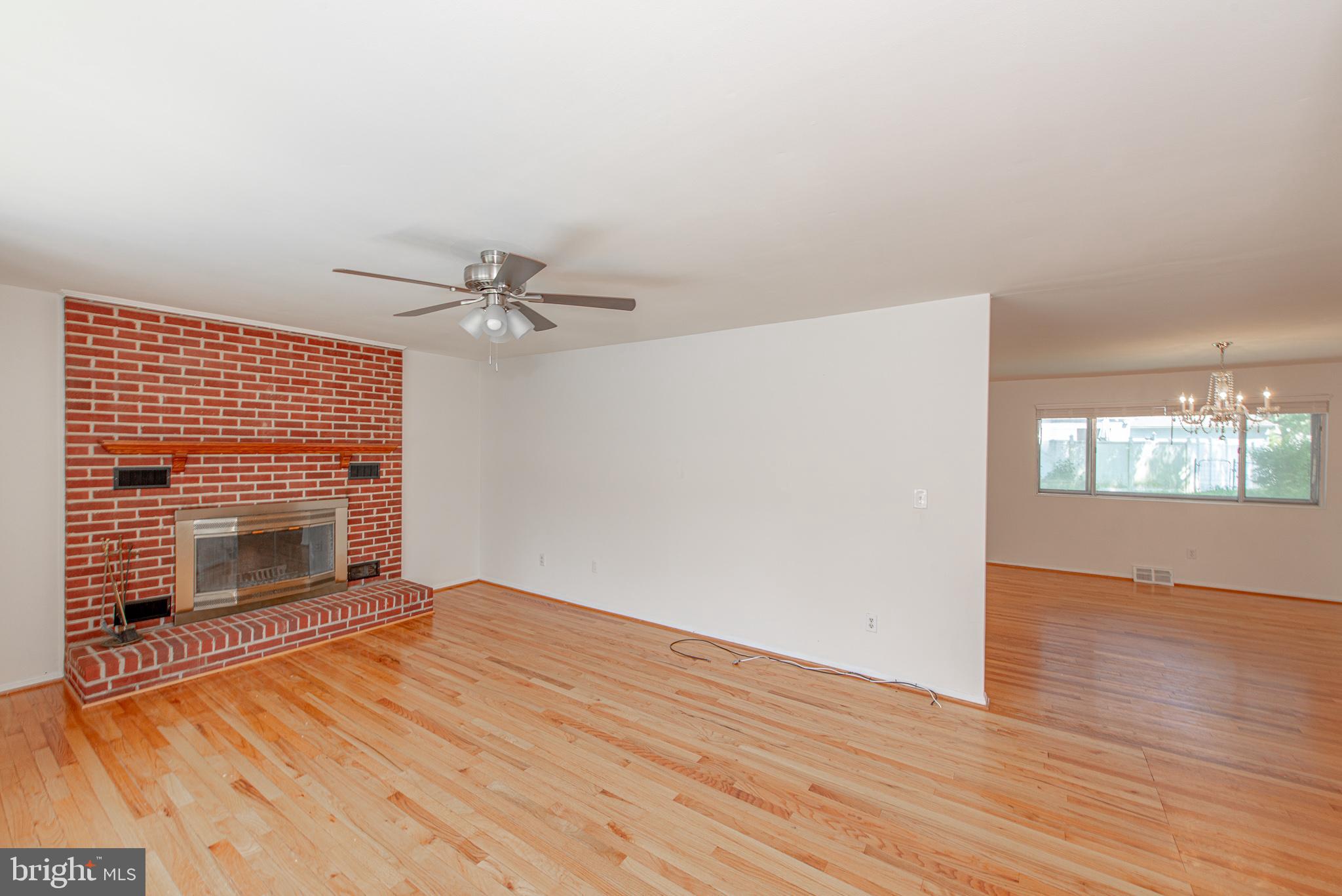 THE HIGHLANDS - Residential Lease