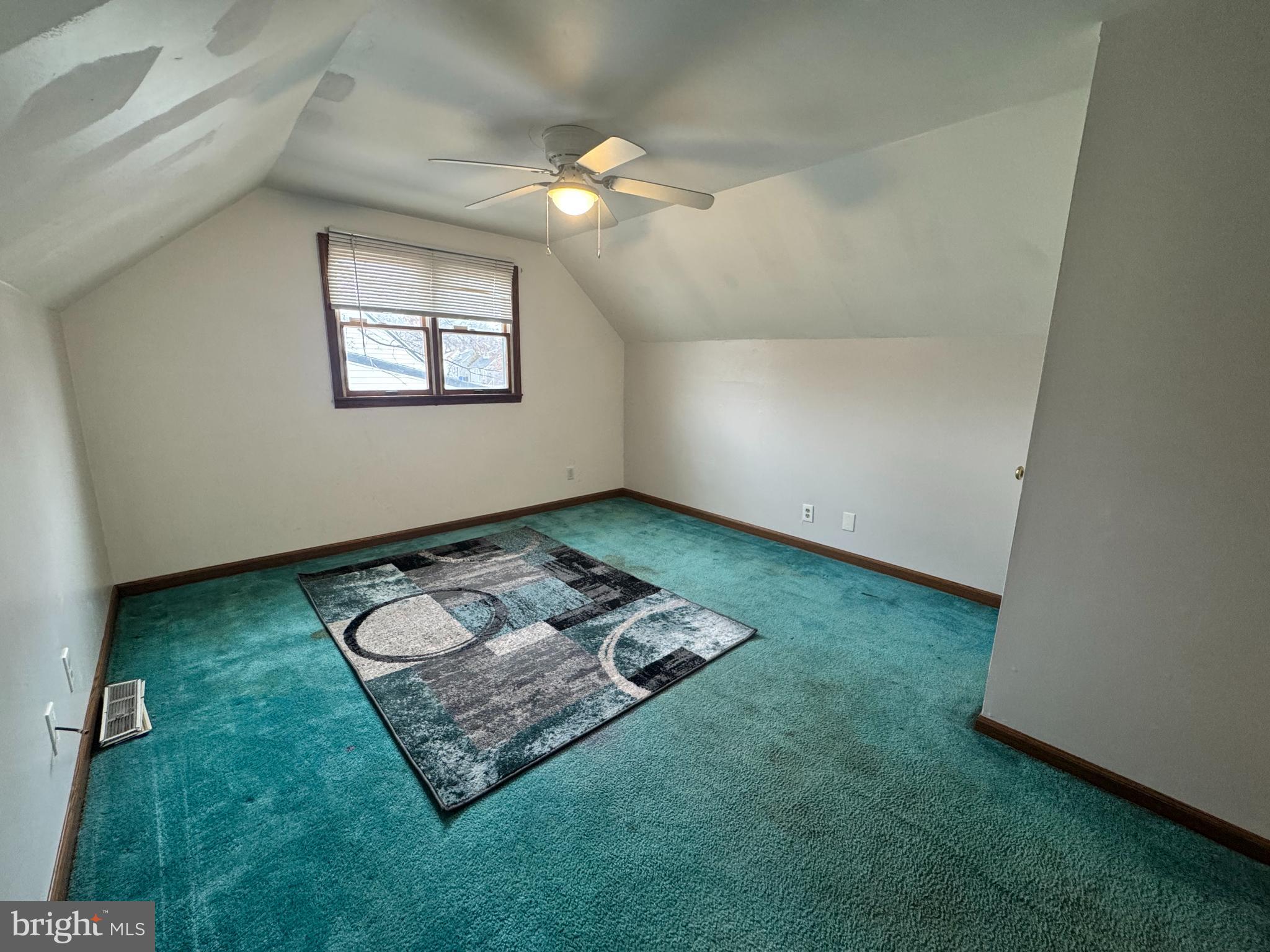 GRANDVIEW ESTS - Residential