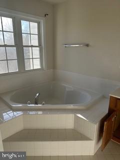 PORT POTOMAC - Residential