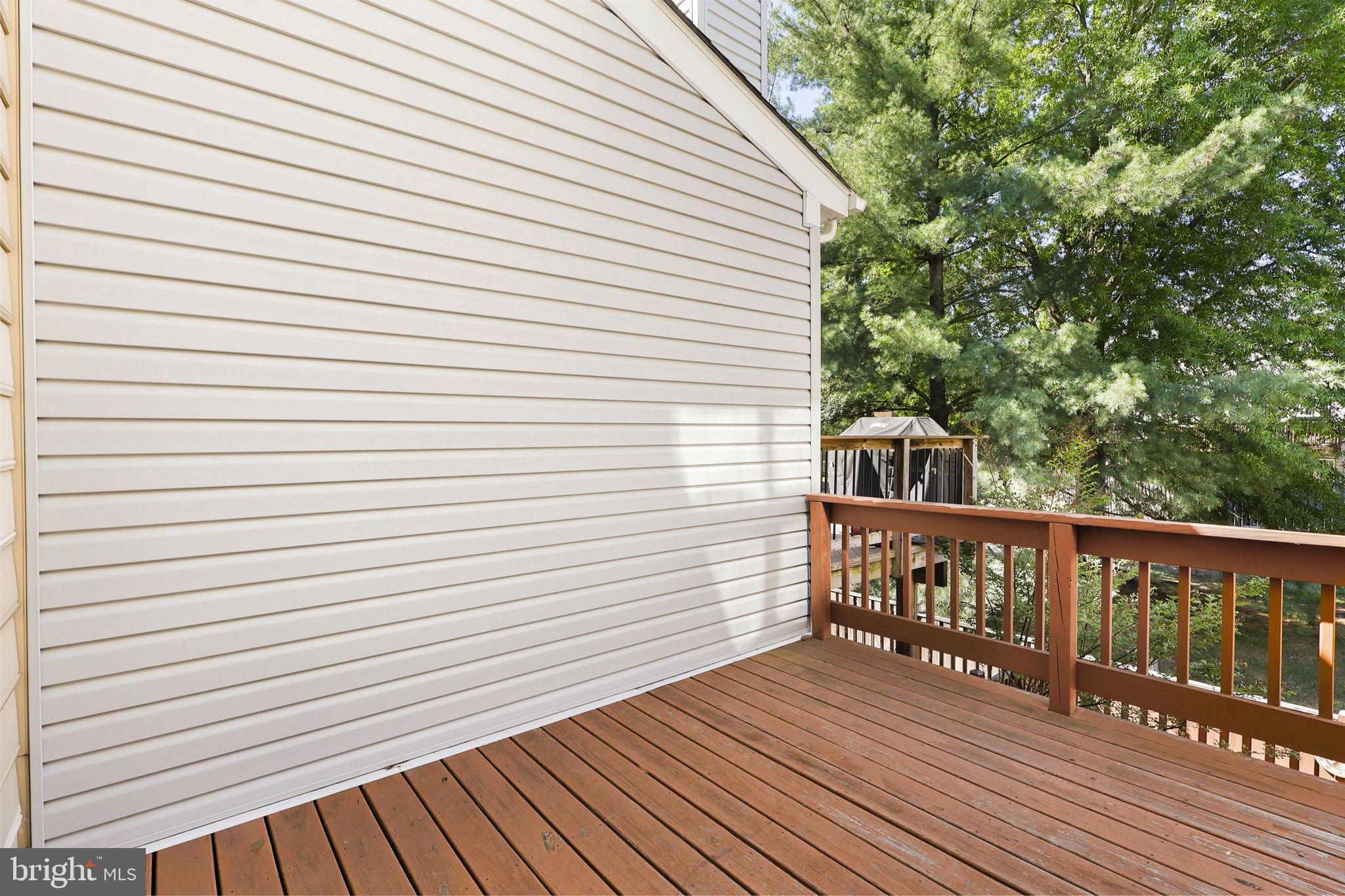 POTOMAC LAKES - Residential